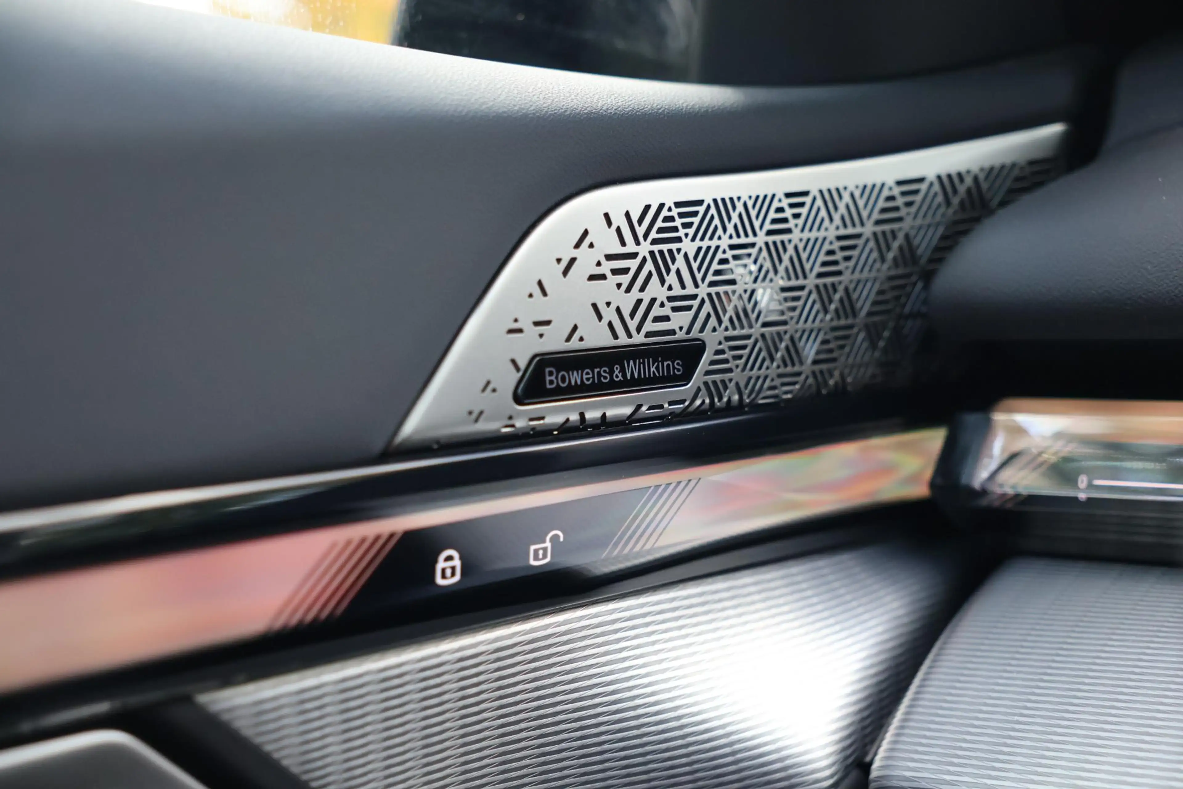 BMW 530 5-serie Touring 530e xDrive M-sport | Bowers Wilki — photo 28