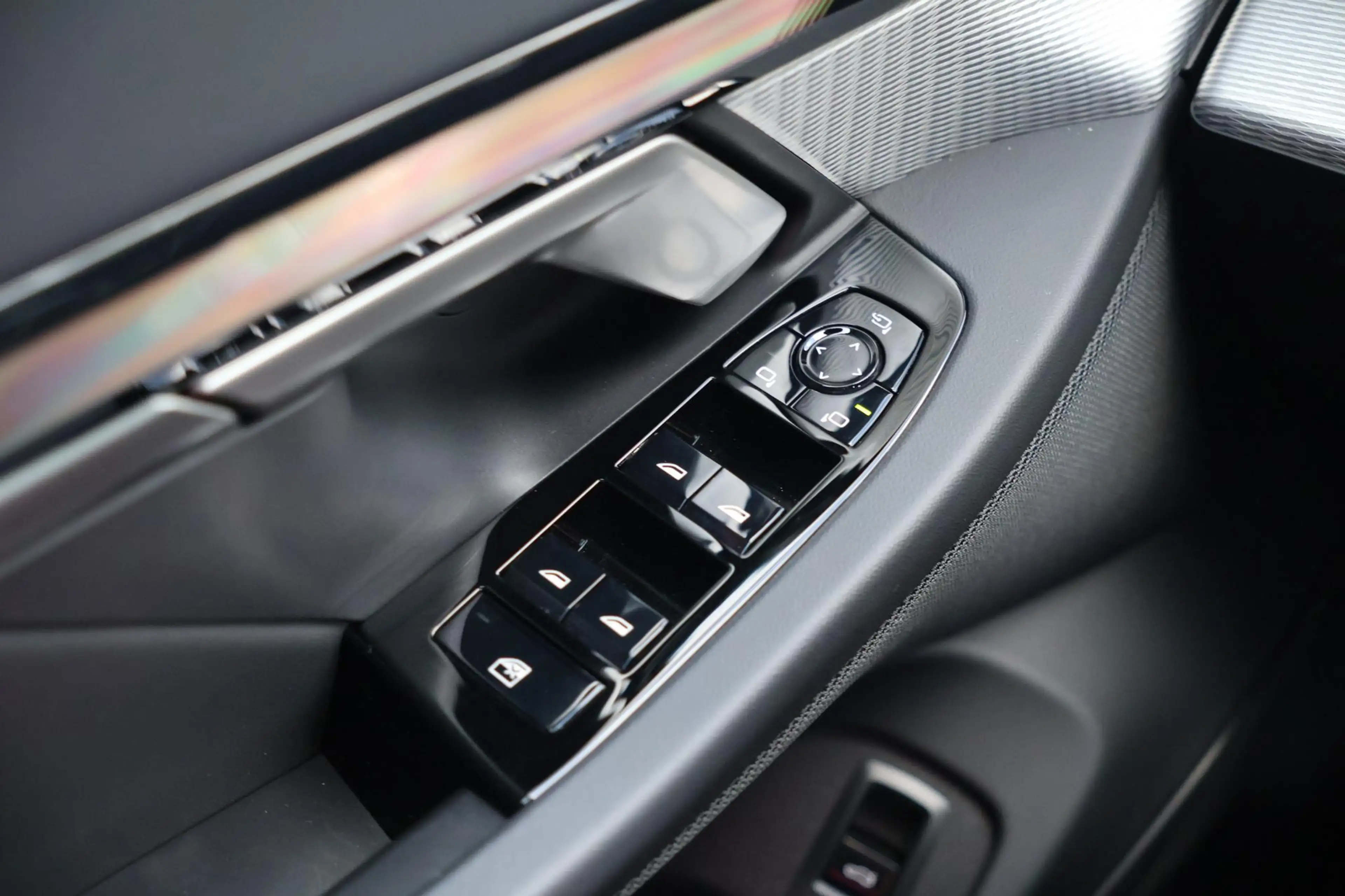 BMW 530 5-serie Touring 530e xDrive M-sport | Bowers Wilki — photo 27