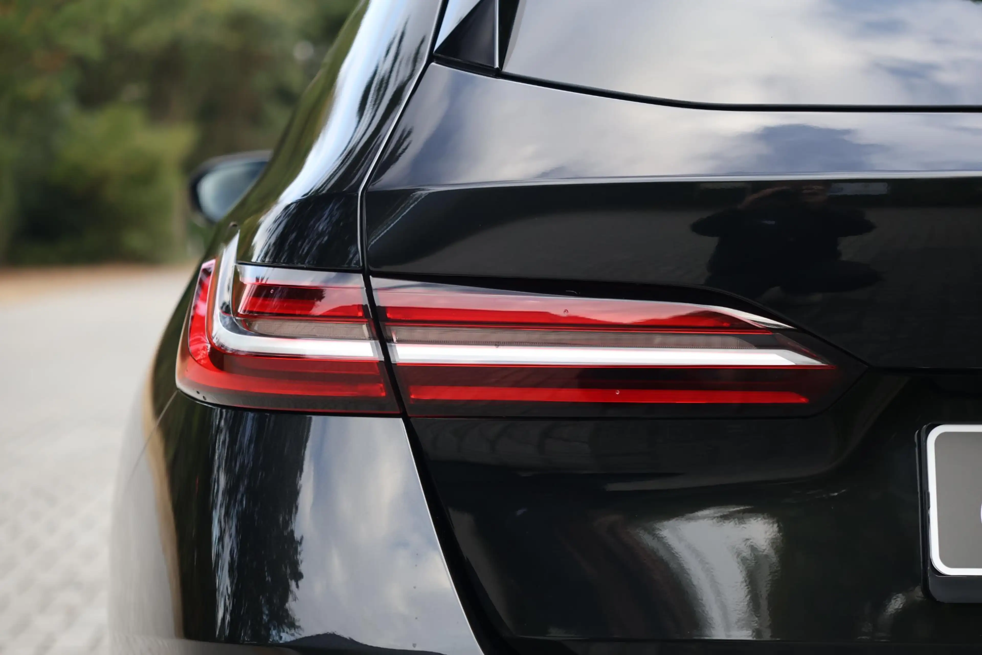 BMW 530 5-serie Touring 530e xDrive M-sport | Bowers Wilki — photo 7