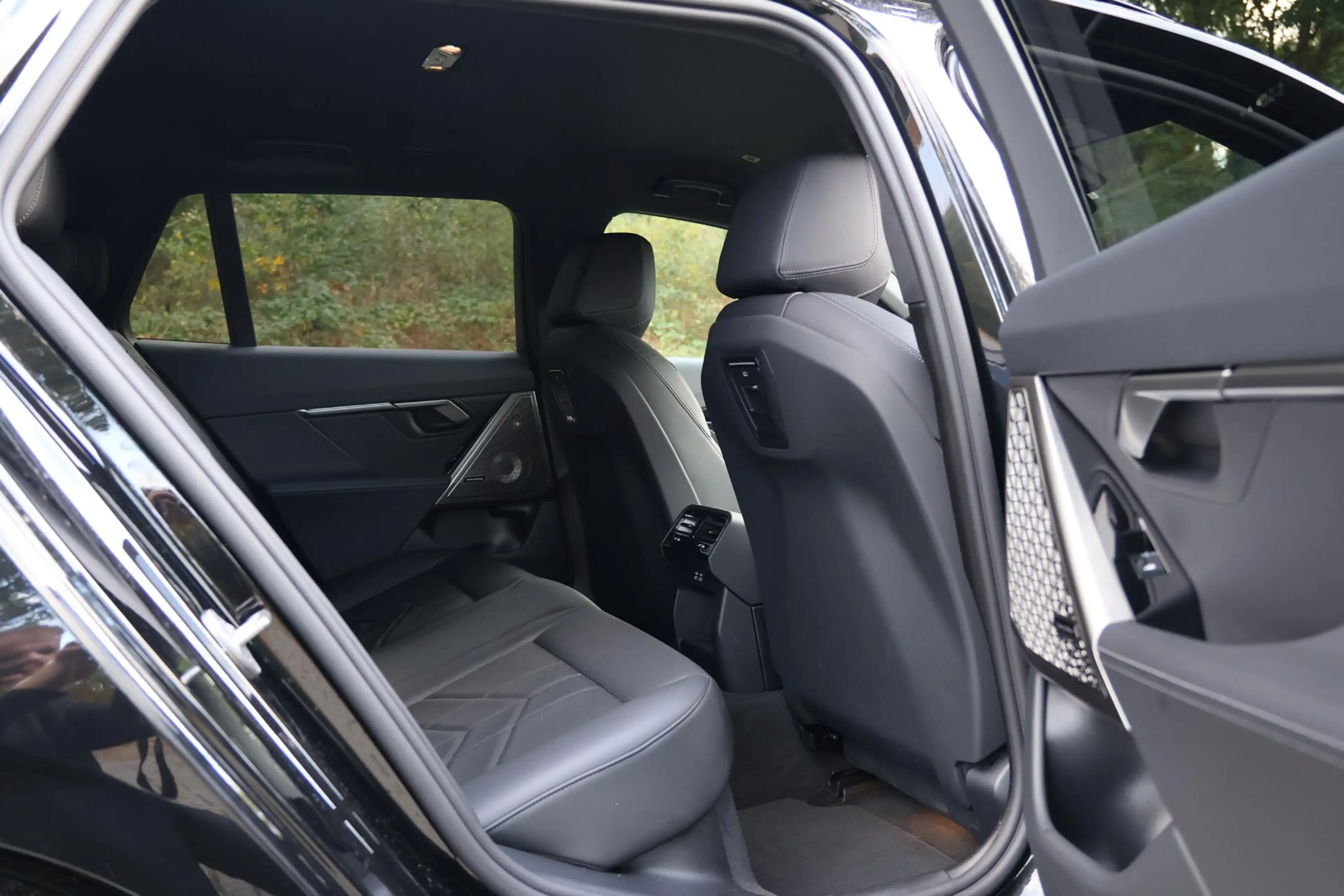 BMW 530 5-serie Touring 530e xDrive M-sport | Bowers Wilki — photo 16
