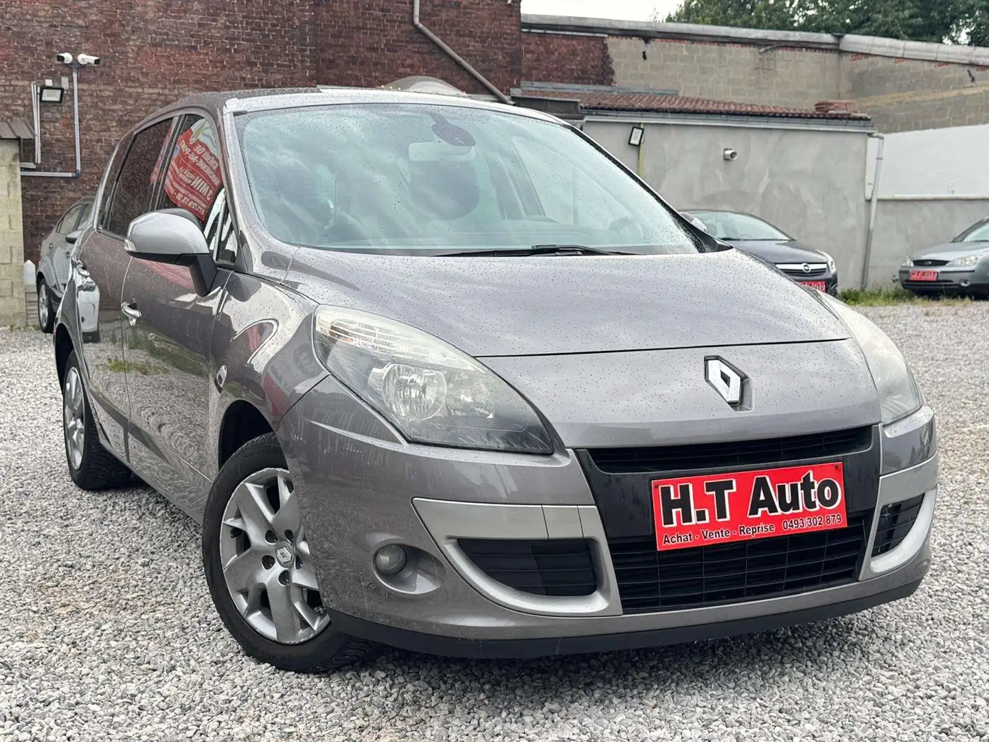 Renault Scenic 1.5 dCi Expression/Etat neuf/Euro 5/Airco/Gps Gris - 2