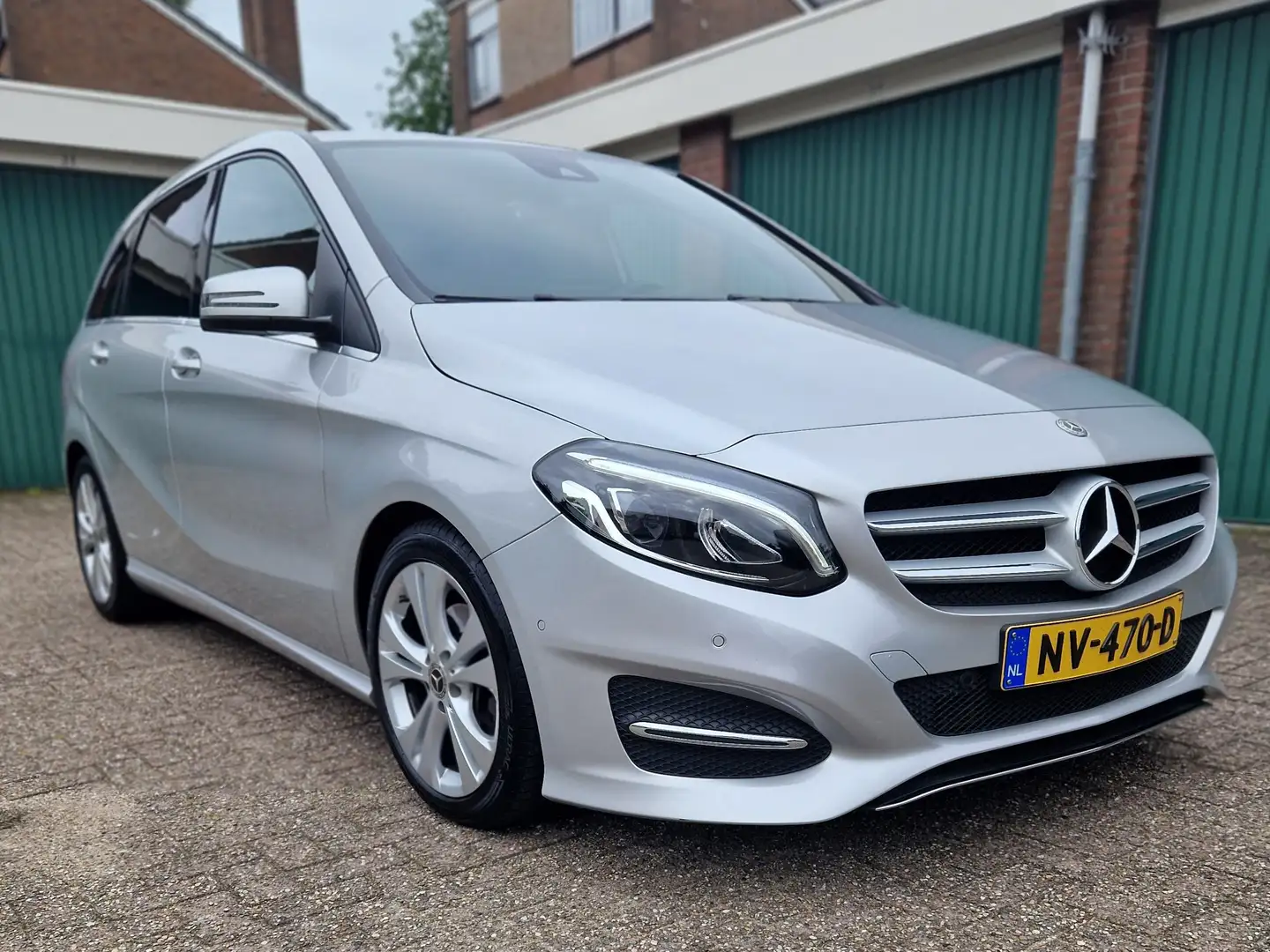 Mercedes-Benz B 180 B 180 Ambition Zilver - 1