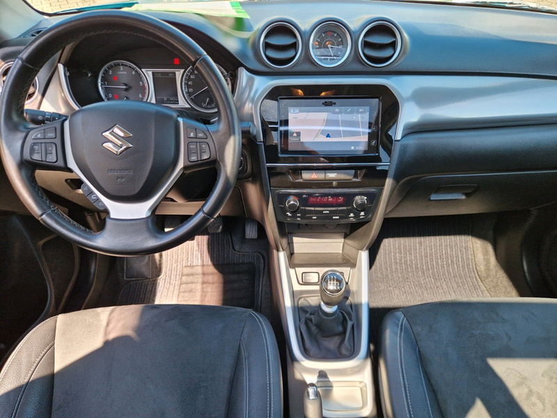 Suzuki Vitara 1.6 DDiS Comfort 4x2 Navi/Leder/Panorama — photo 8