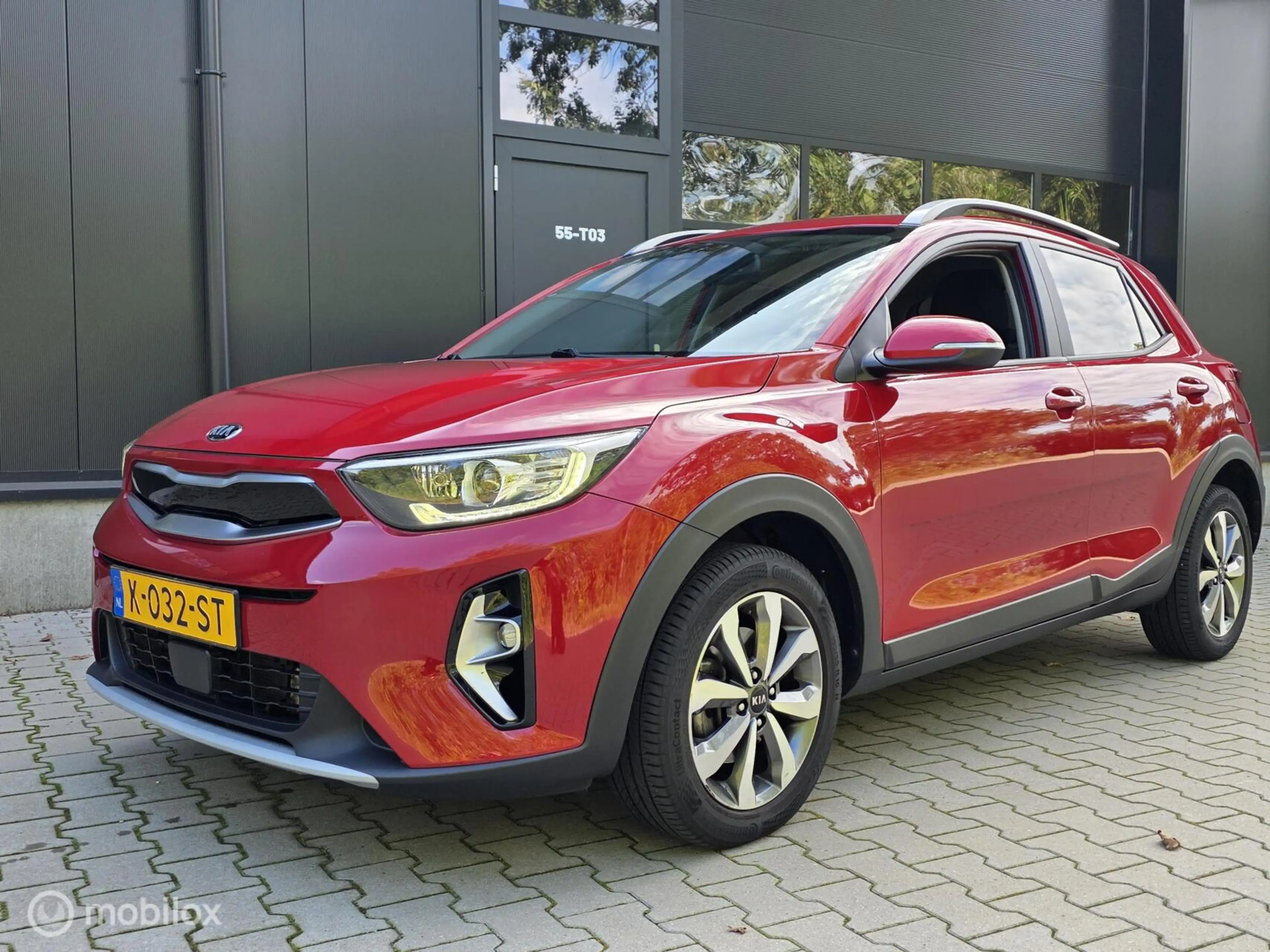 Kia Stonic 1.0 T-GDi MHEV DynamicPlusLine, carplay, — photo 2