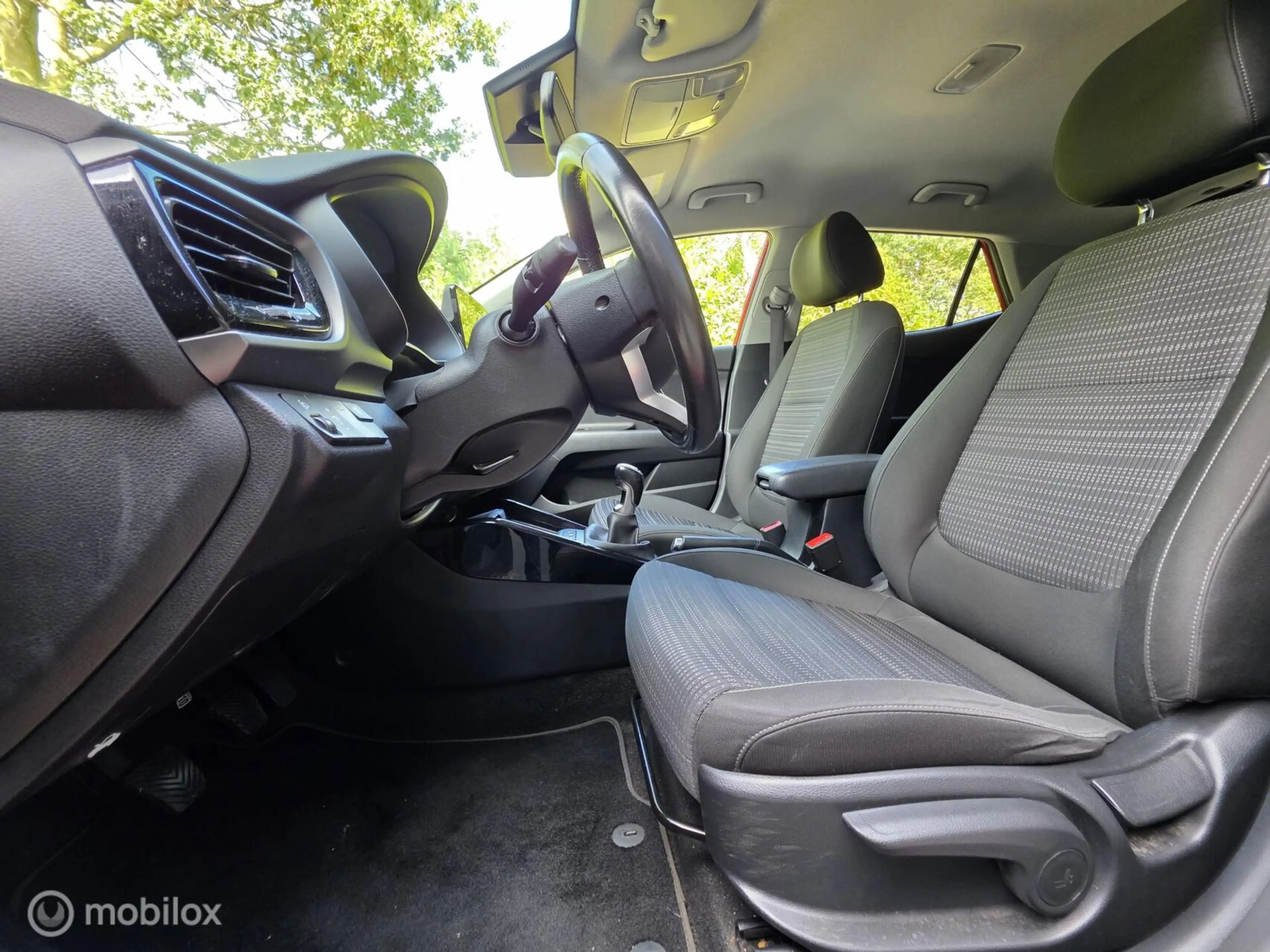 Kia Stonic 1.0 T-GDi MHEV DynamicPlusLine, carplay, — photo 15