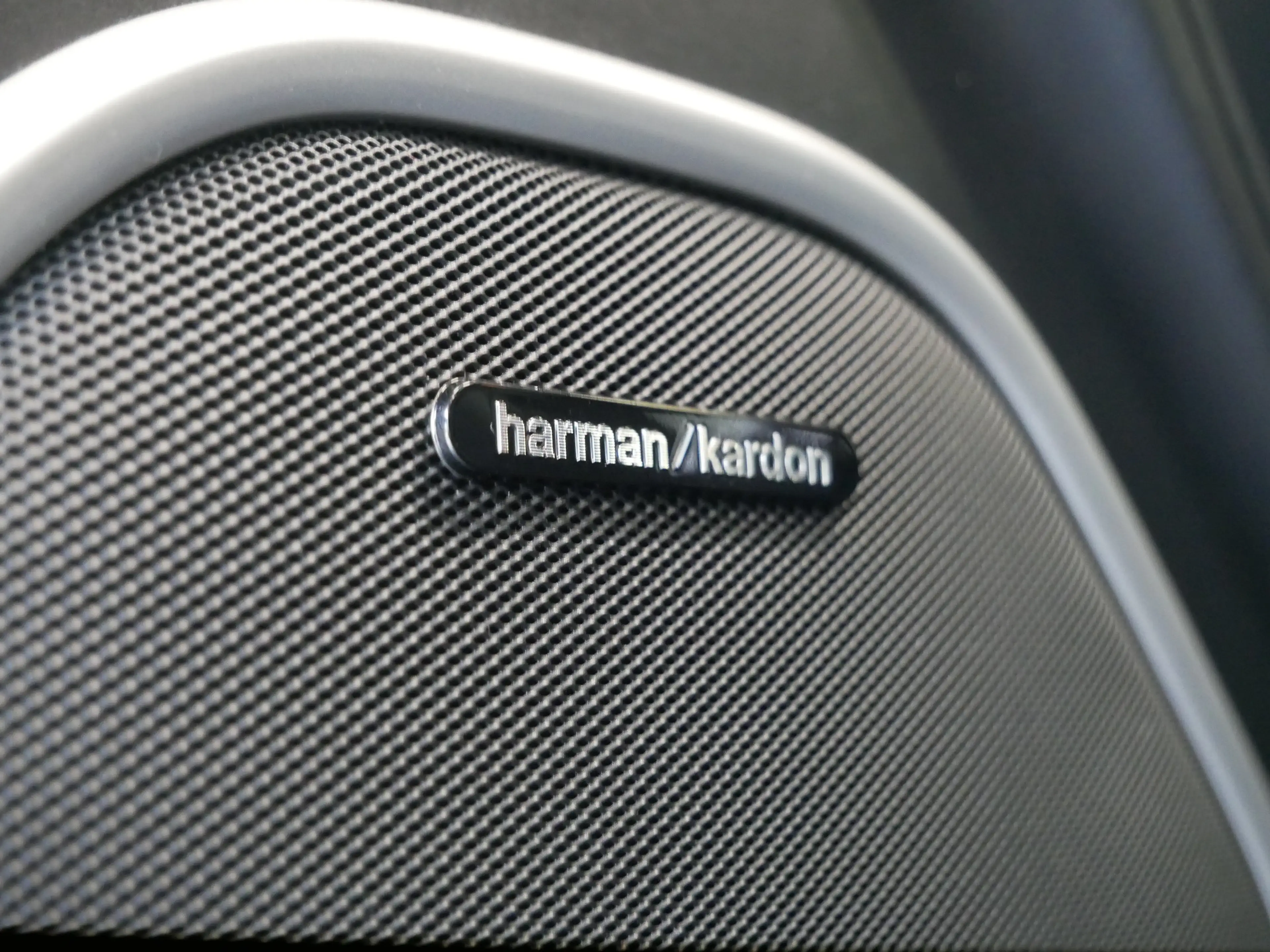 Jeep Grand Cherokee 6.2 V8 Trackhawk Supercharged ACC — photo 16