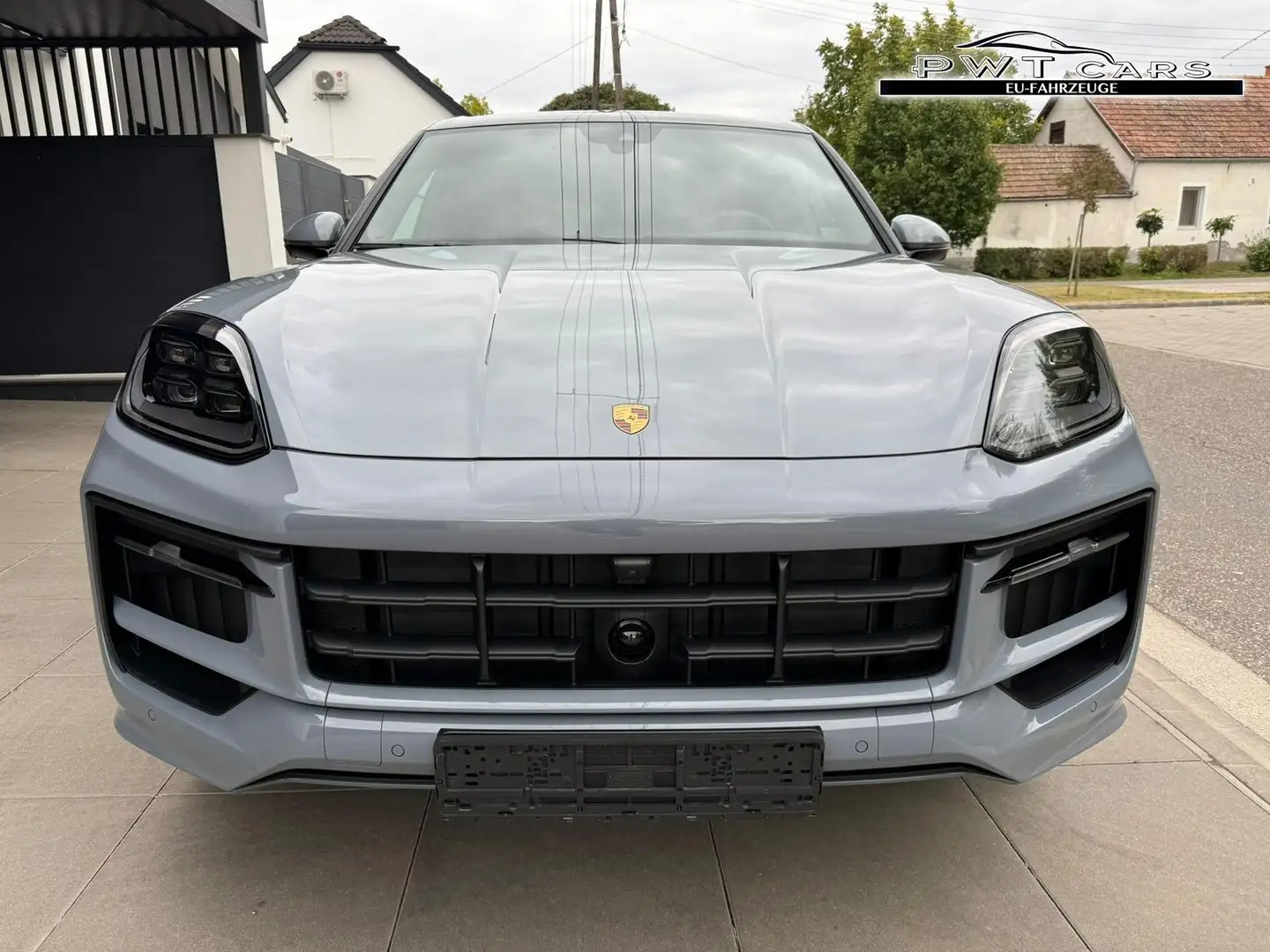 Porsche Cayenne GTS 4.0 AHK Bose PASM PDLS+ Sitzklima 368 kW (5... Gris - 2