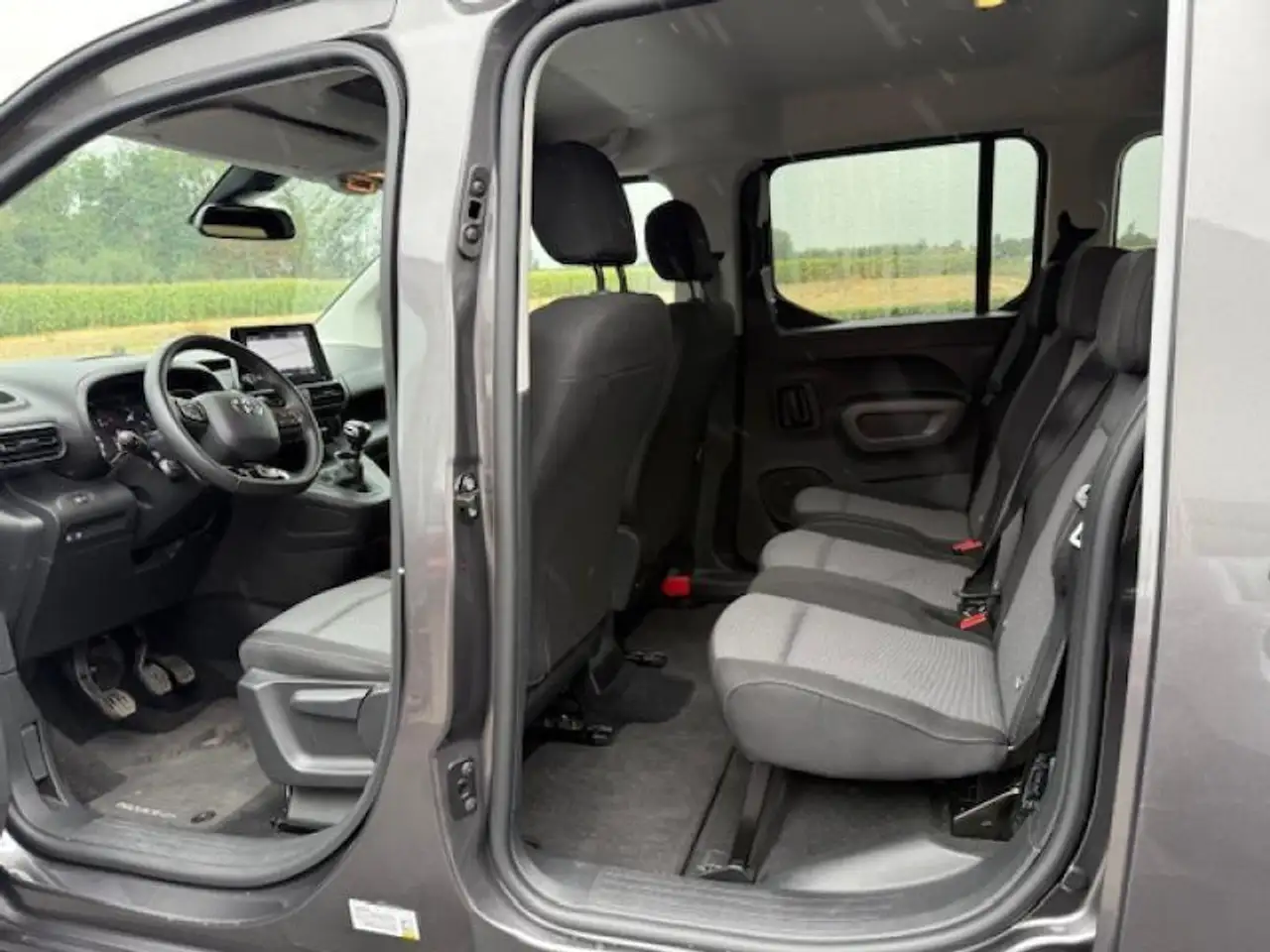 Toyota Verso MPV Proace City Verso SWB MPV & trekhaak, миниатюра 17