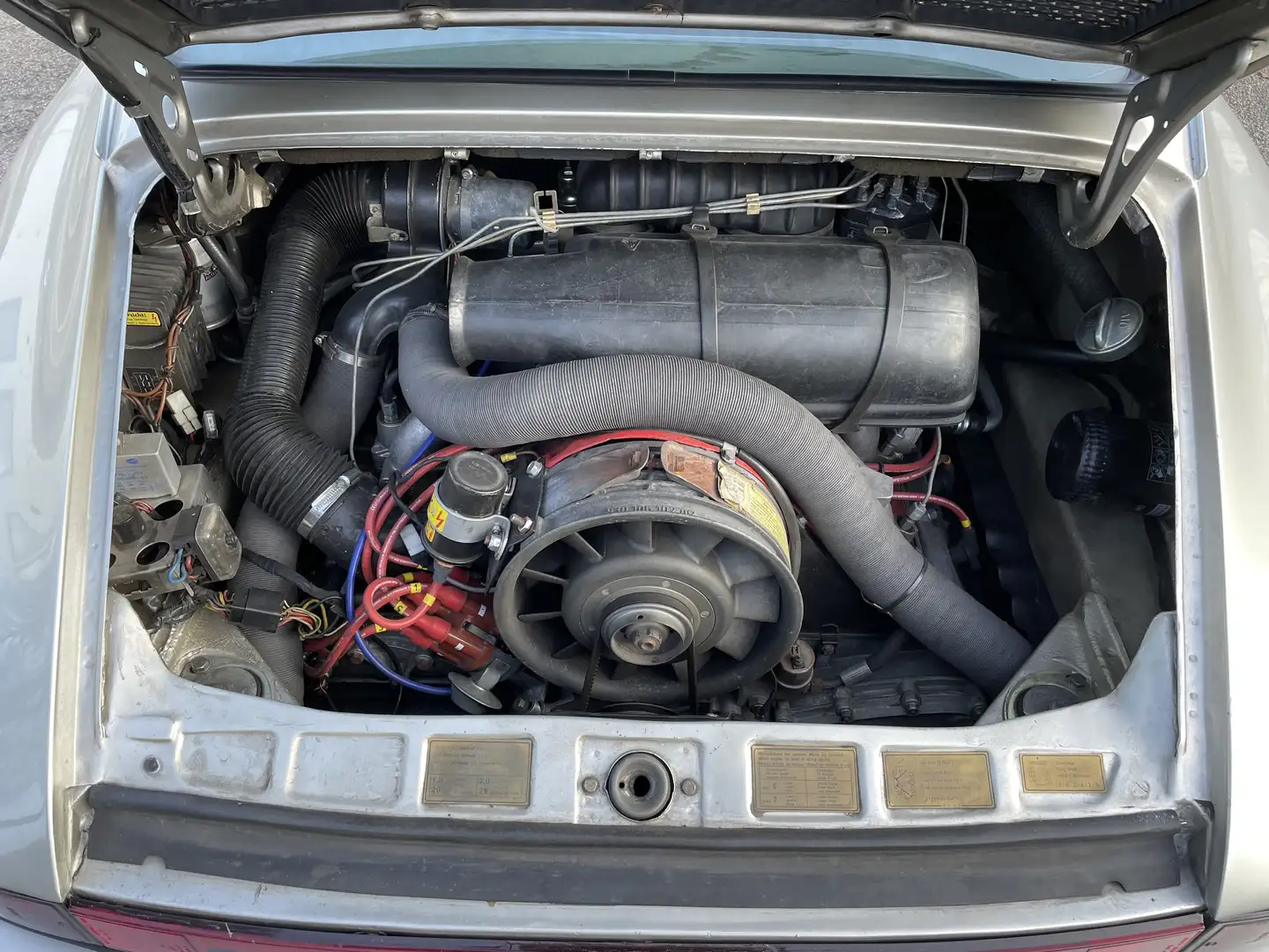 Porsche 911 3.0 SC - 2