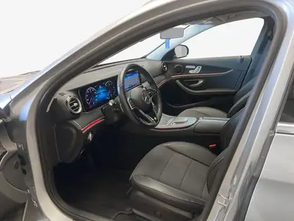 Annonce voiture d'occasion Mercedes-Benz E 400 - CARADIZE