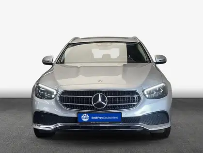 Annonce voiture d'occasion Mercedes-Benz E 400 - CARADIZE