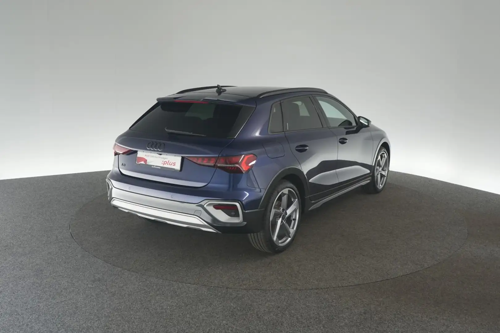 Audi A3 allstreet 35 TFSI / SOFORT VERFÜGBAR ! Blau - 2