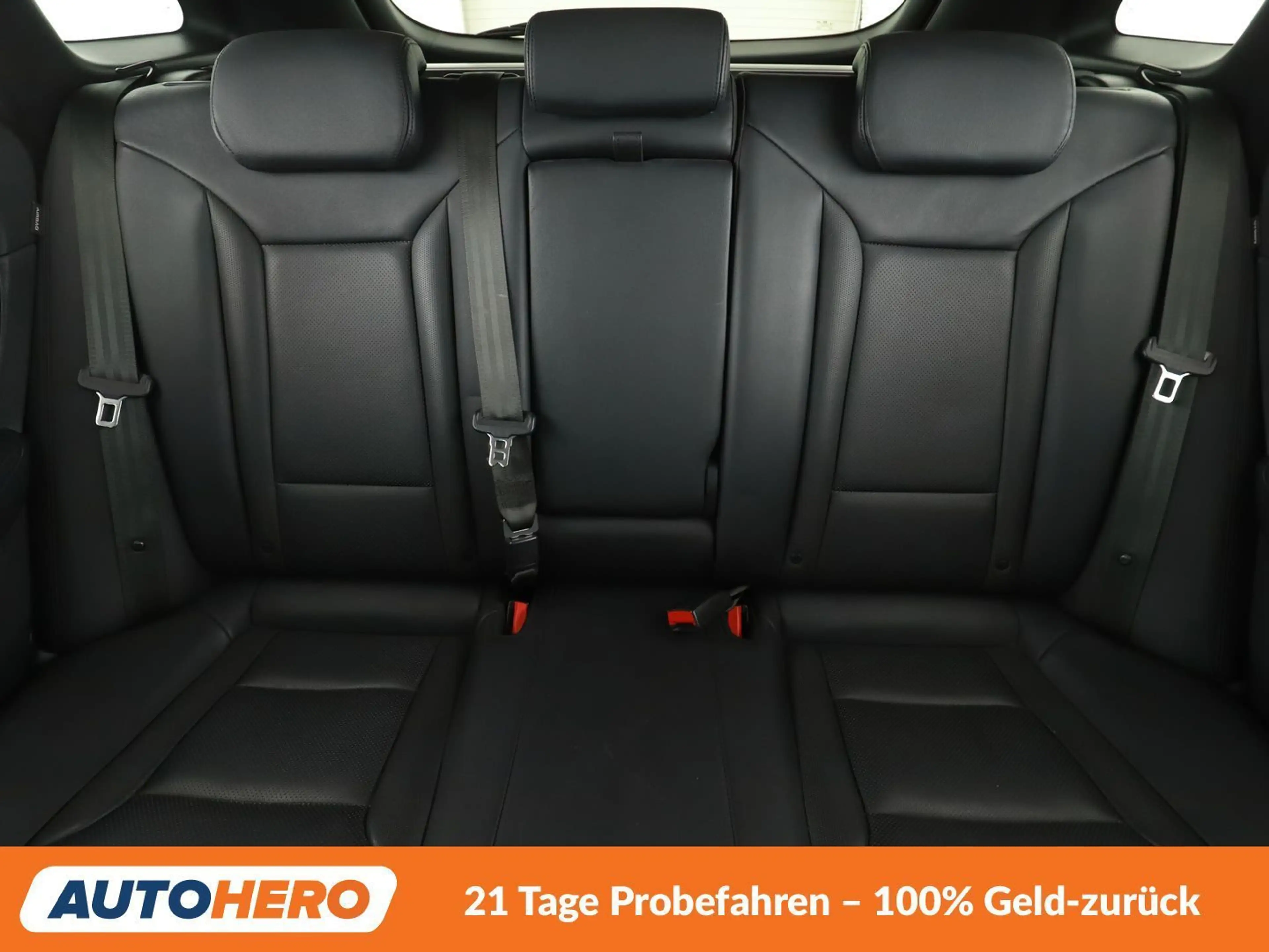 Hyundai i40 1.7 CRDi Premium Blue Aut.NAVI*TEMPO*CAM*PDC*SHZ* — photo 15