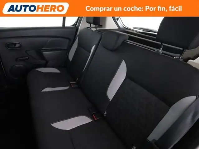 Dacia Sandero view 15