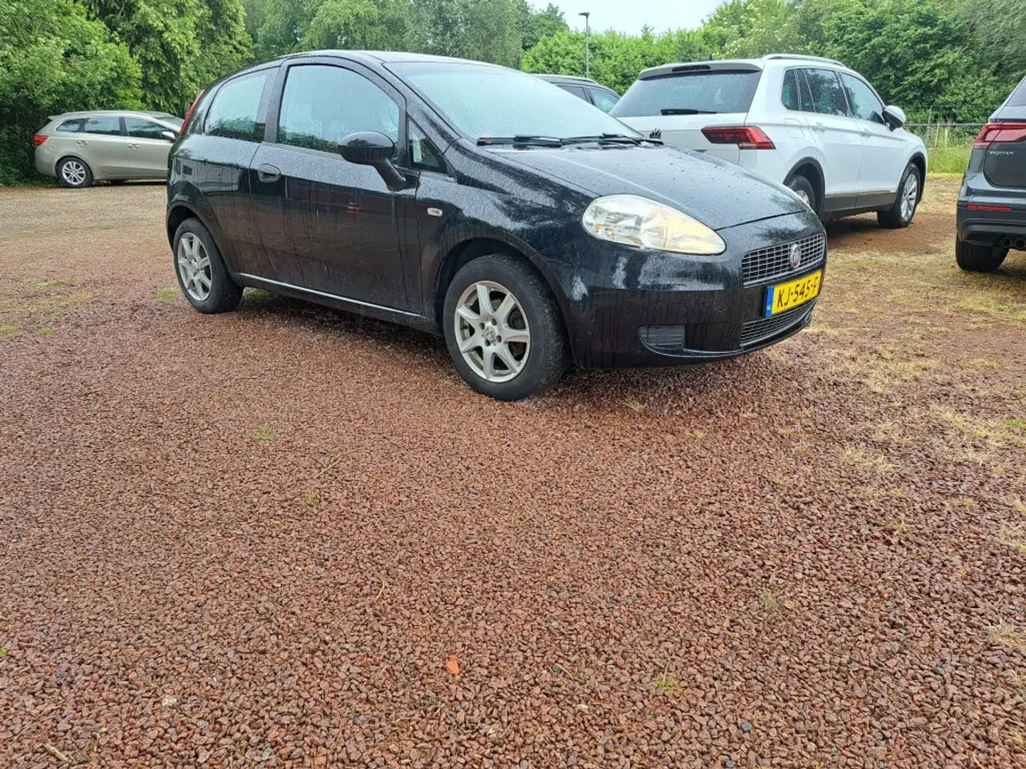 Fiat Grande Punto 1.2 i Active 65 Pk Noir - 1