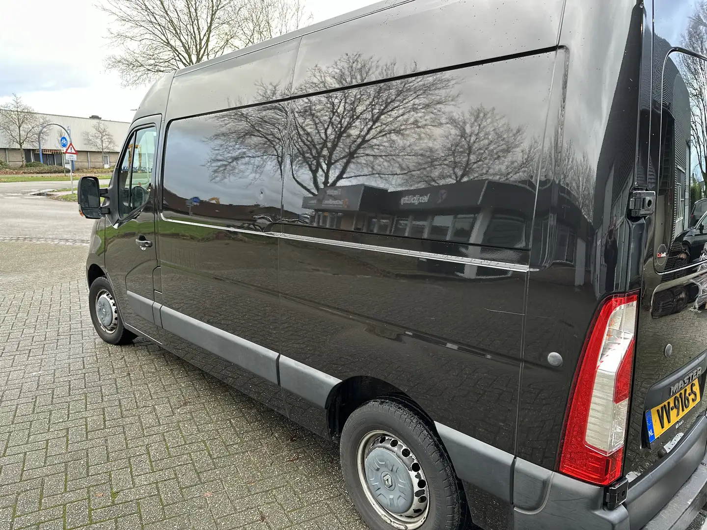 Renault Master dCi 125 L2H2 Zwart Zwart - 2