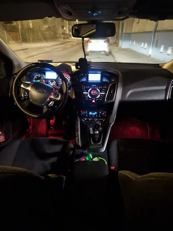 Ford Focus Trend 1,6 Titanium Alu 16" TDci, foto 9