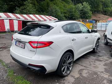 Levante 3.0 V6 BiTurbo SQ4 accidentée