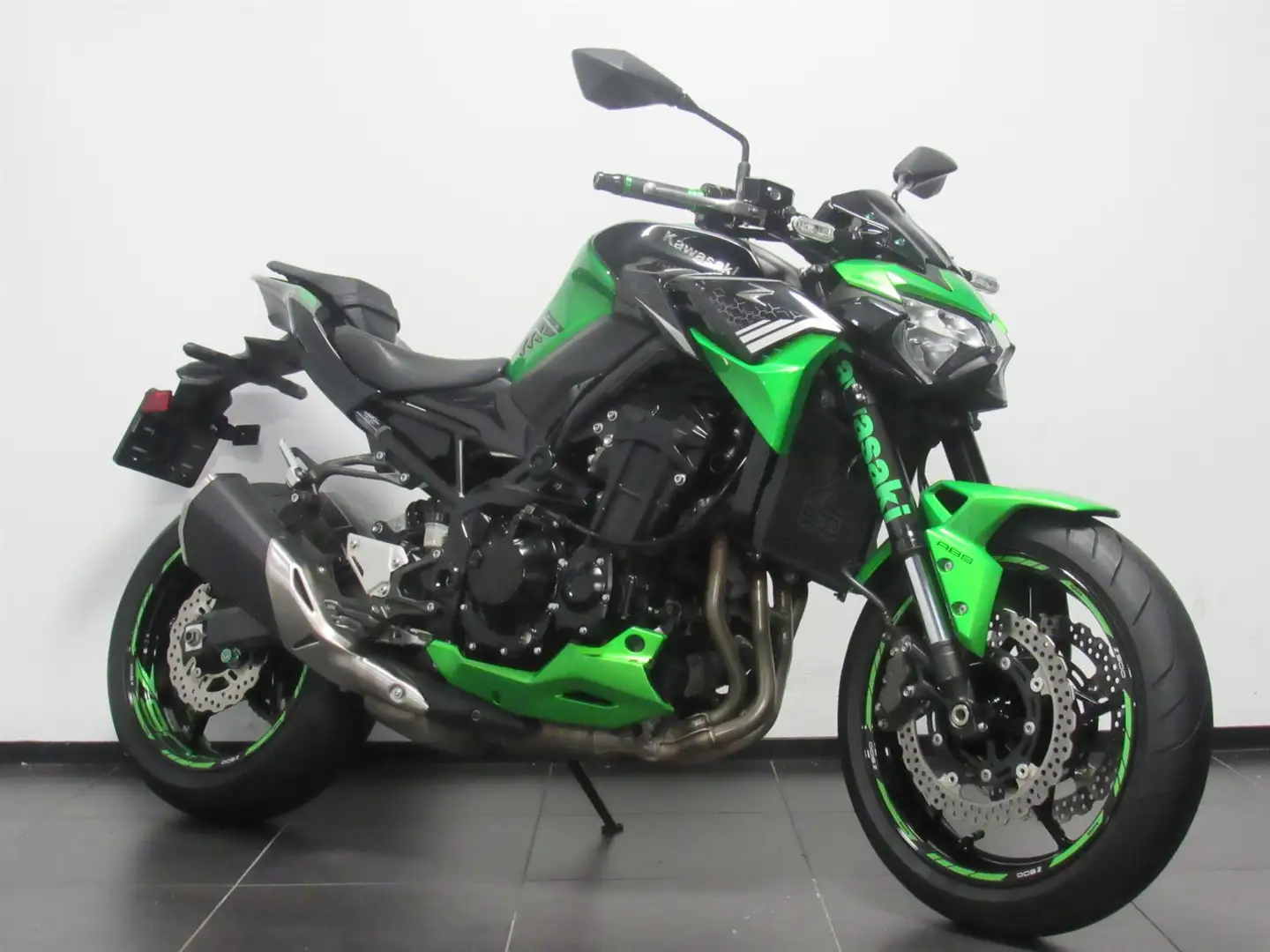 Kawasaki Z 900 ABS Grün - 2