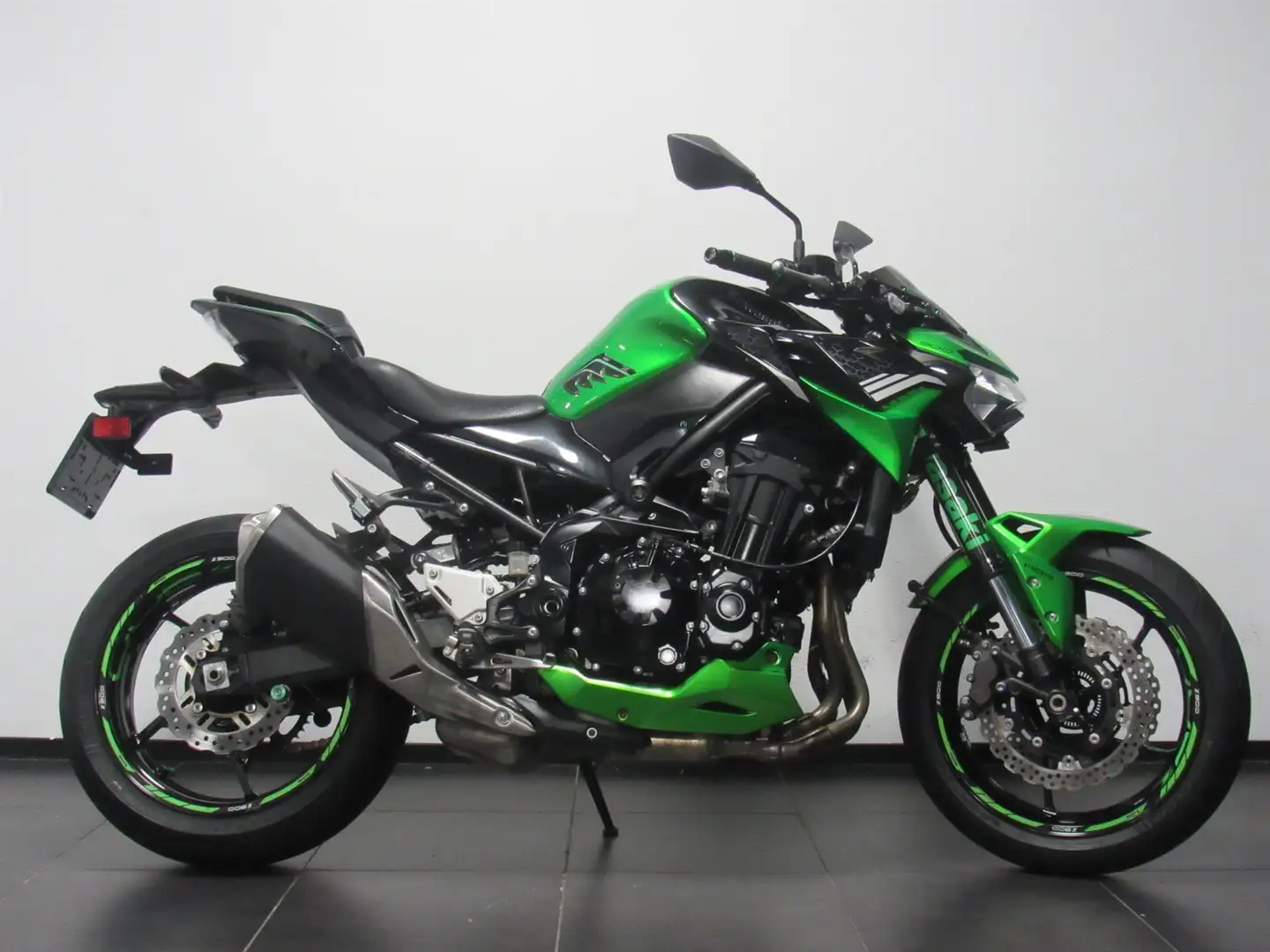 Kawasaki Z 900 ABS Grün - 1