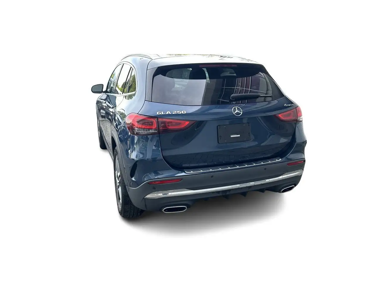 Mercedes-Benz GLA снимка Mercedes-Benz GLA