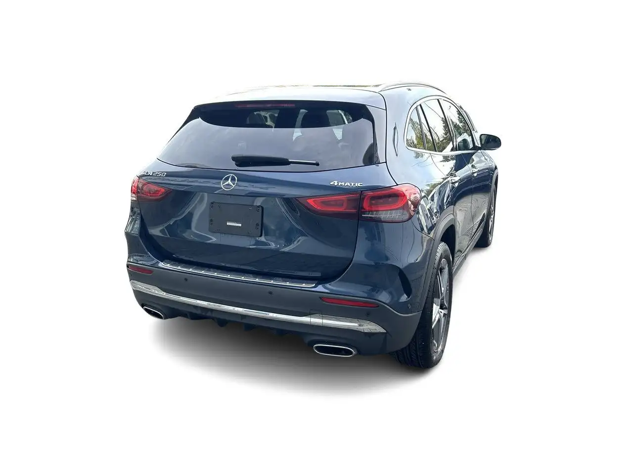 Mercedes-Benz GLA снимка Mercedes-Benz GLA