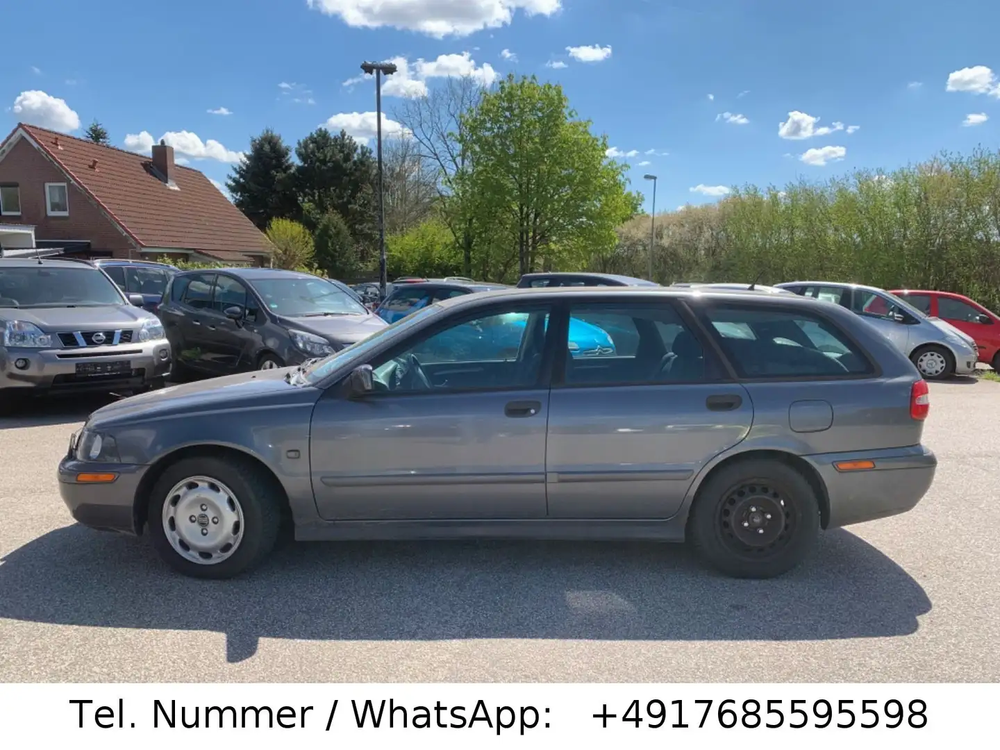 Volvo V40 1.8 Grau - 2