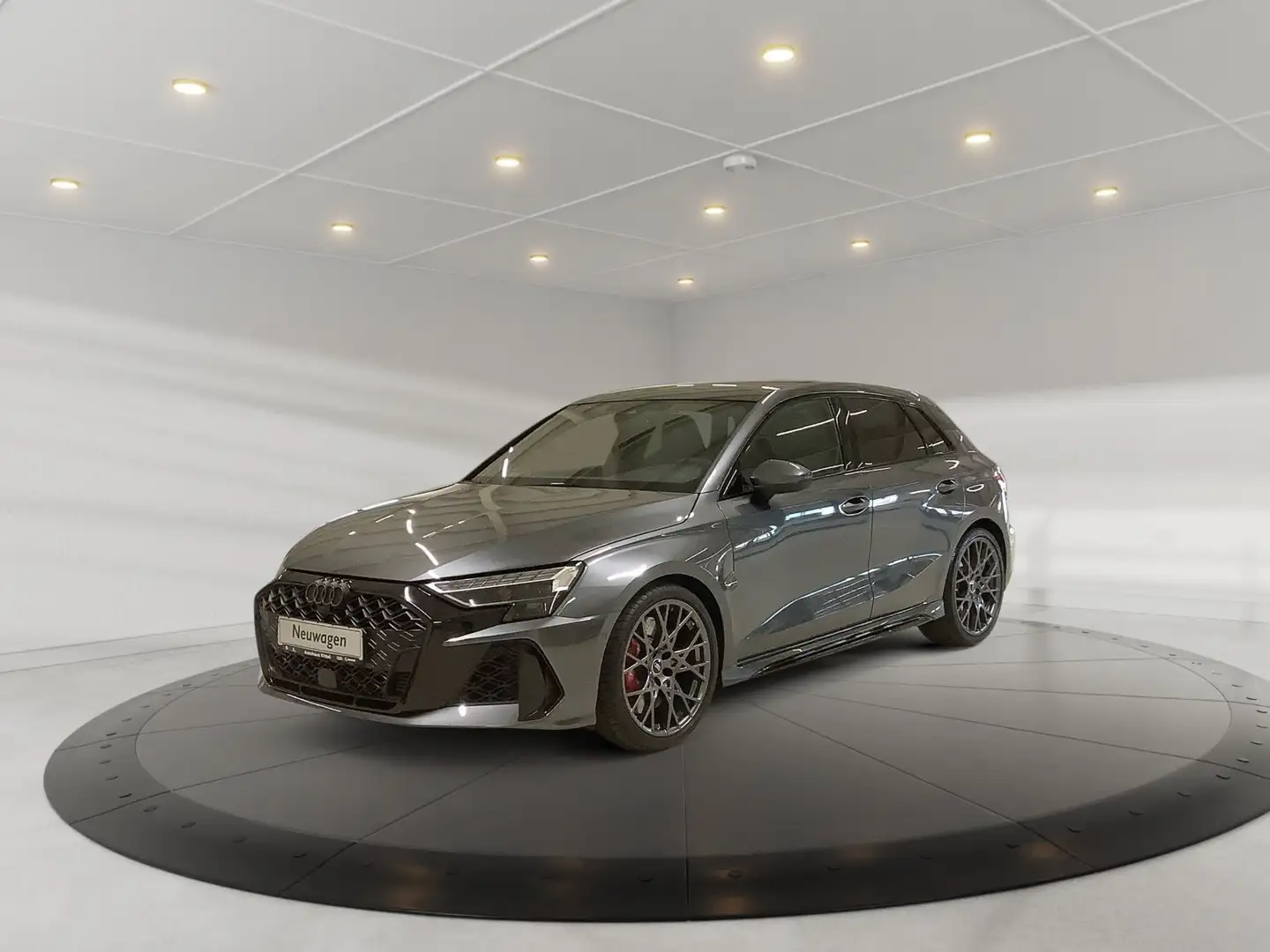 Audi RS3 294(400) kW(PS) S tr onic Grau - 2
