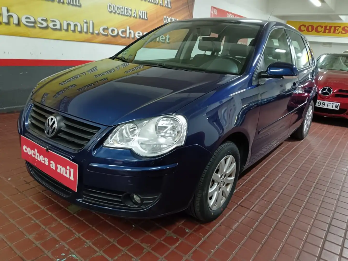 Volkswagen Polo 1.4 United 80 Azul - 2