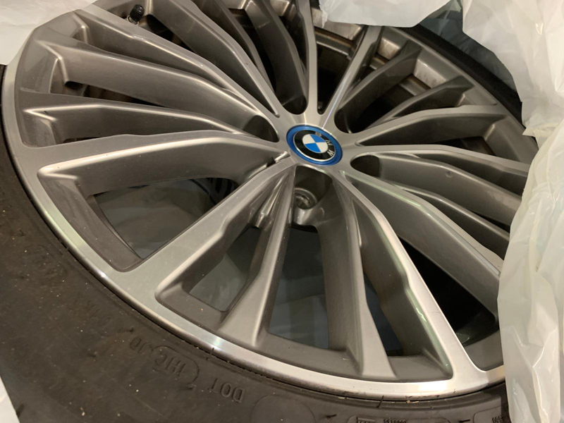BMW 330 e Touring DrivingAss LED+ PANO HUD KEYLESS — photo 6