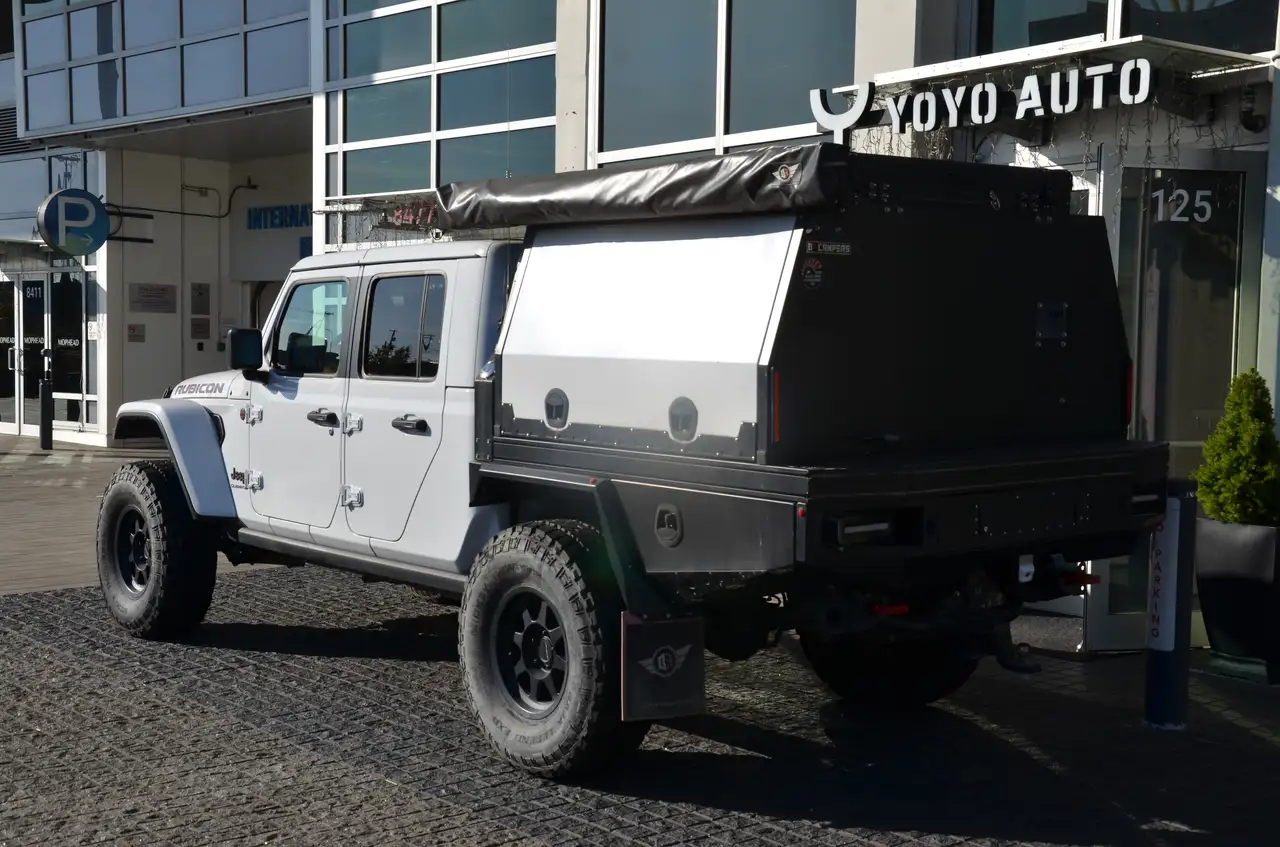 Jeep Gladiator photo Jeep Gladiator