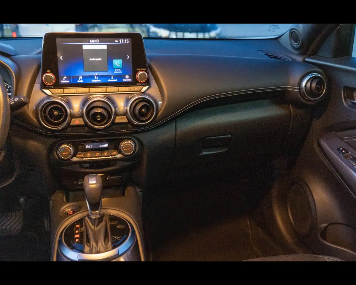 Nissan Juke 1.0 DIG-T N-Connecta 24