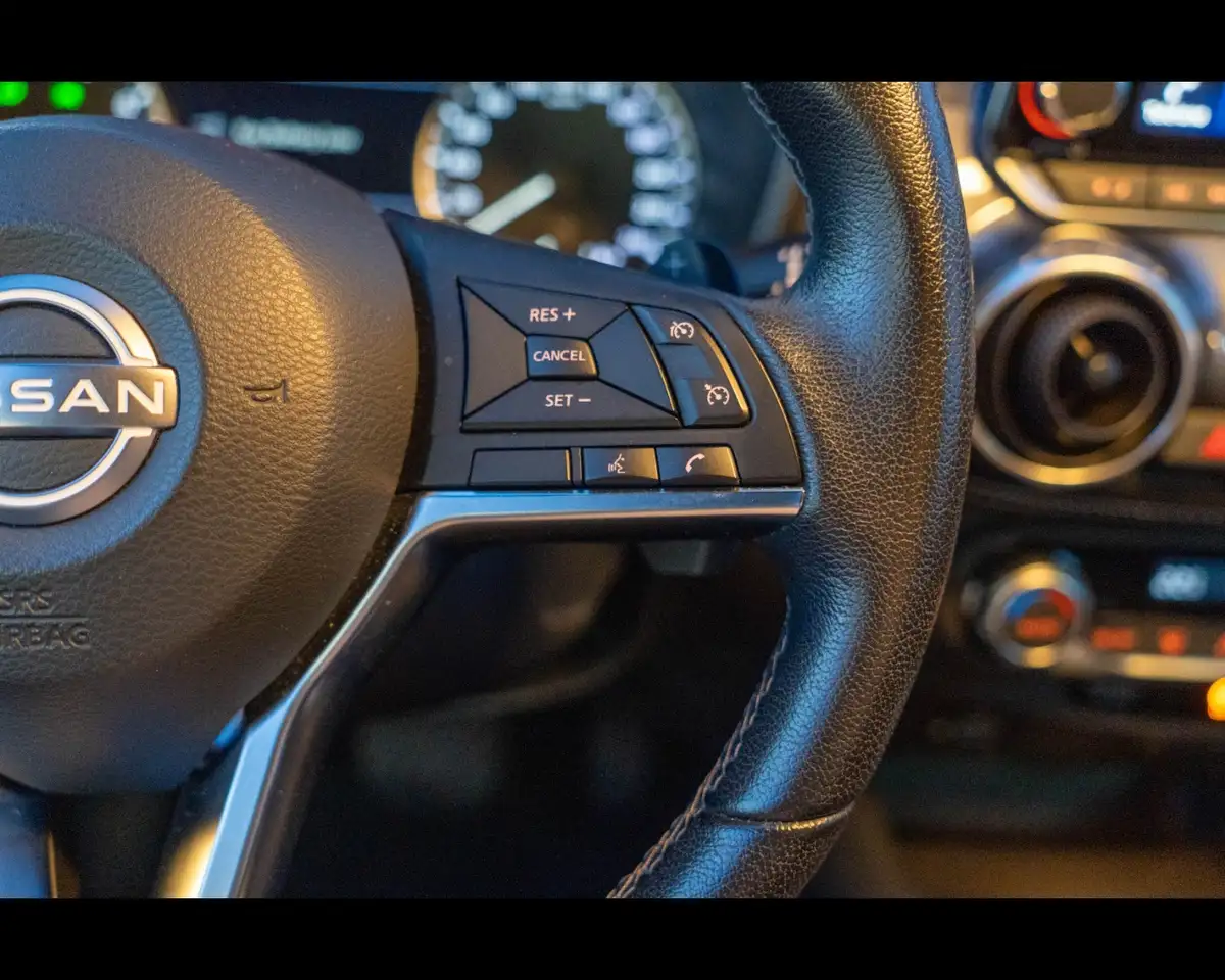 Nissan Juke 1.0 DIG-T N-Connecta 20