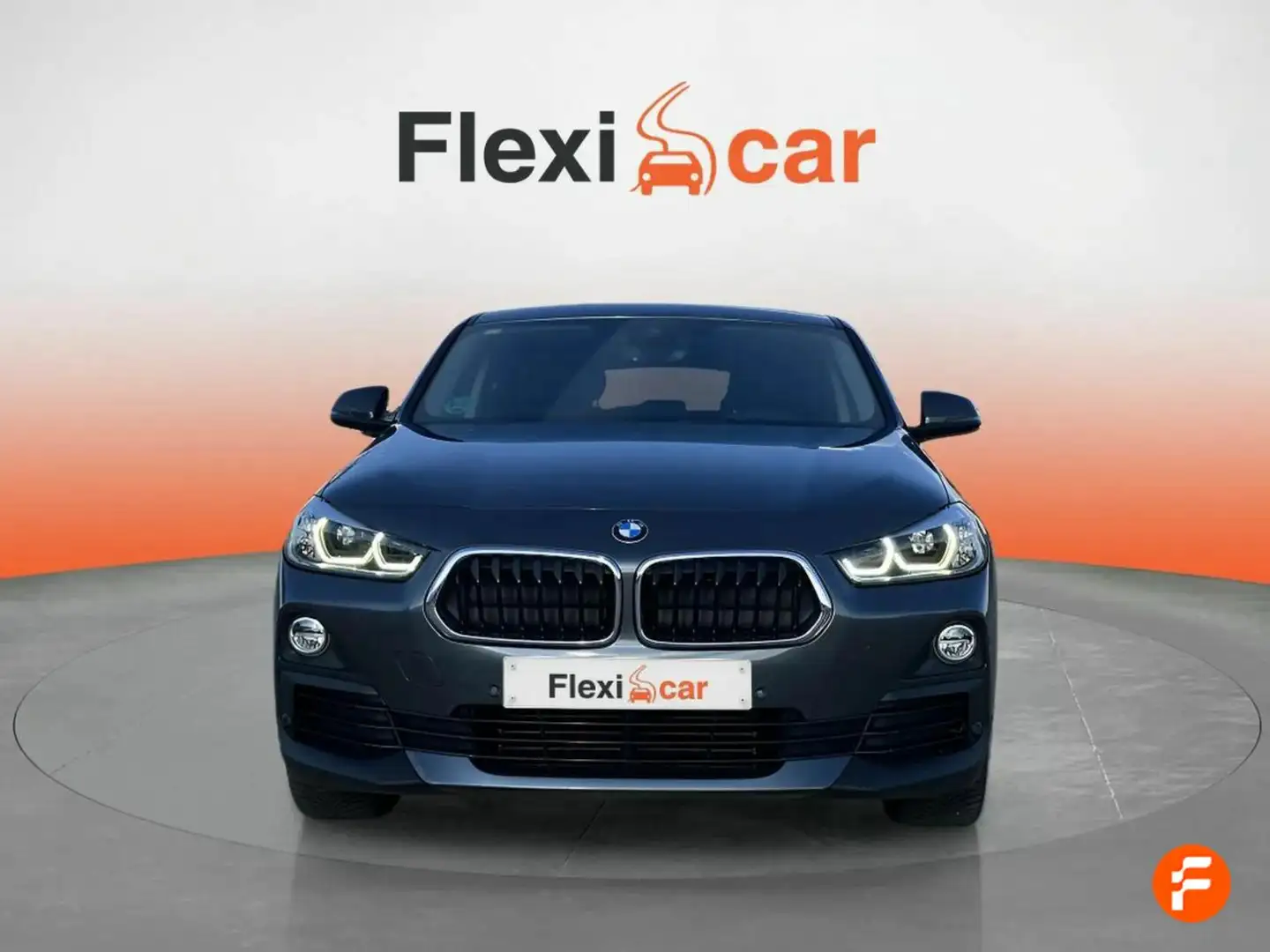 BMW X2 xDrive 20dA Grau - 2