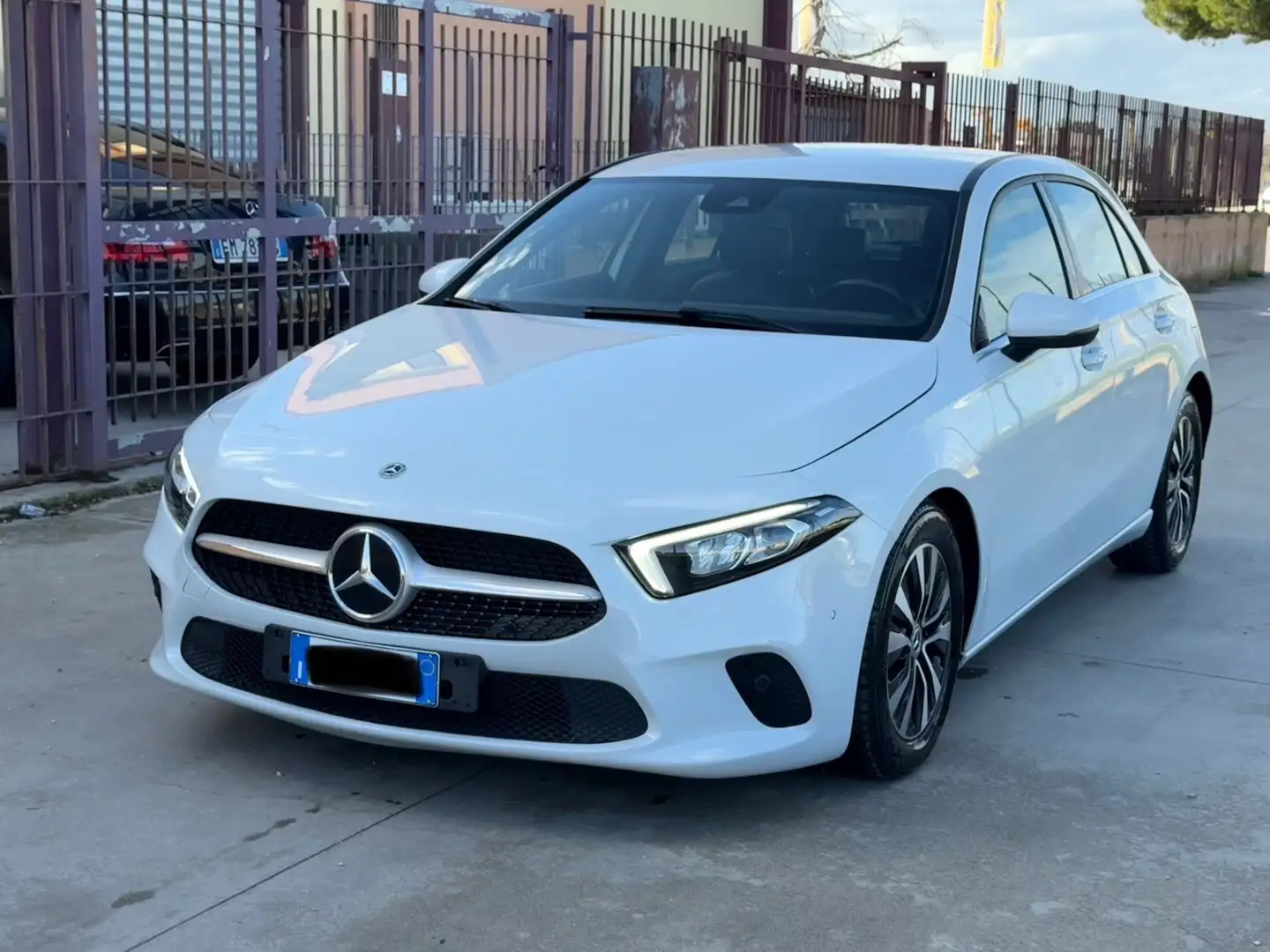 Mercedes-Benz A 180 A 180 d Automatic Executive Blanco - 2