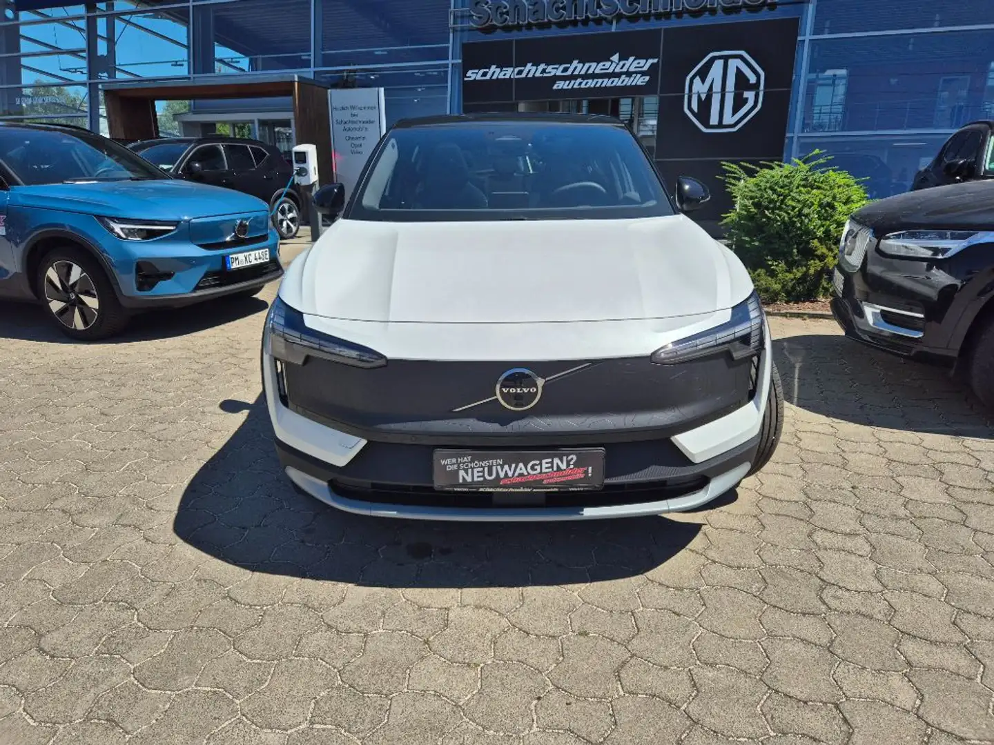 Volvo EX30 EX30 Cross Country Twin Motor Perform. Ultra Weiß - 2