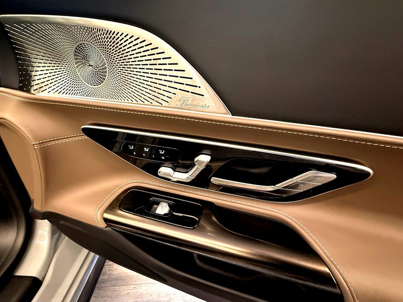 Mercedes-Benz SL 63 AMG Manufaktur Designo Junge Sterne 1A — photo 8