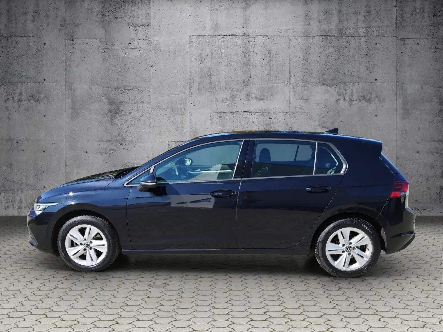 Volkswagen Golf VIII Life 1.5 TSI NAV/SHZ/DAB+/LED KLIMA LED NAVI Nero - 2