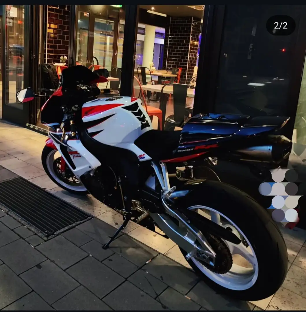 Honda CBR 1000 RR - SC57 HRC Alb - 2