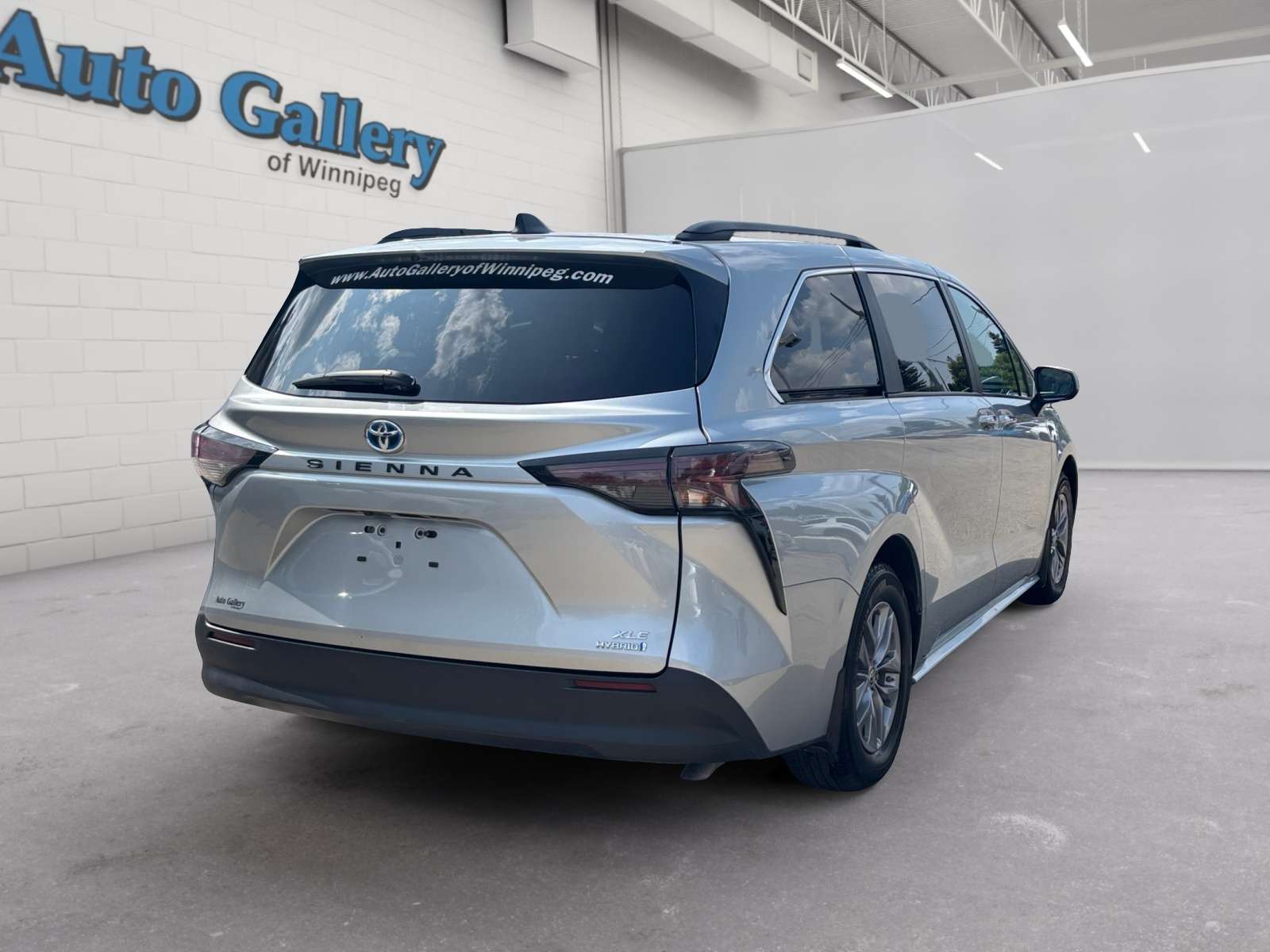 used 2024 Toyota Sienna car, priced at $52,464
