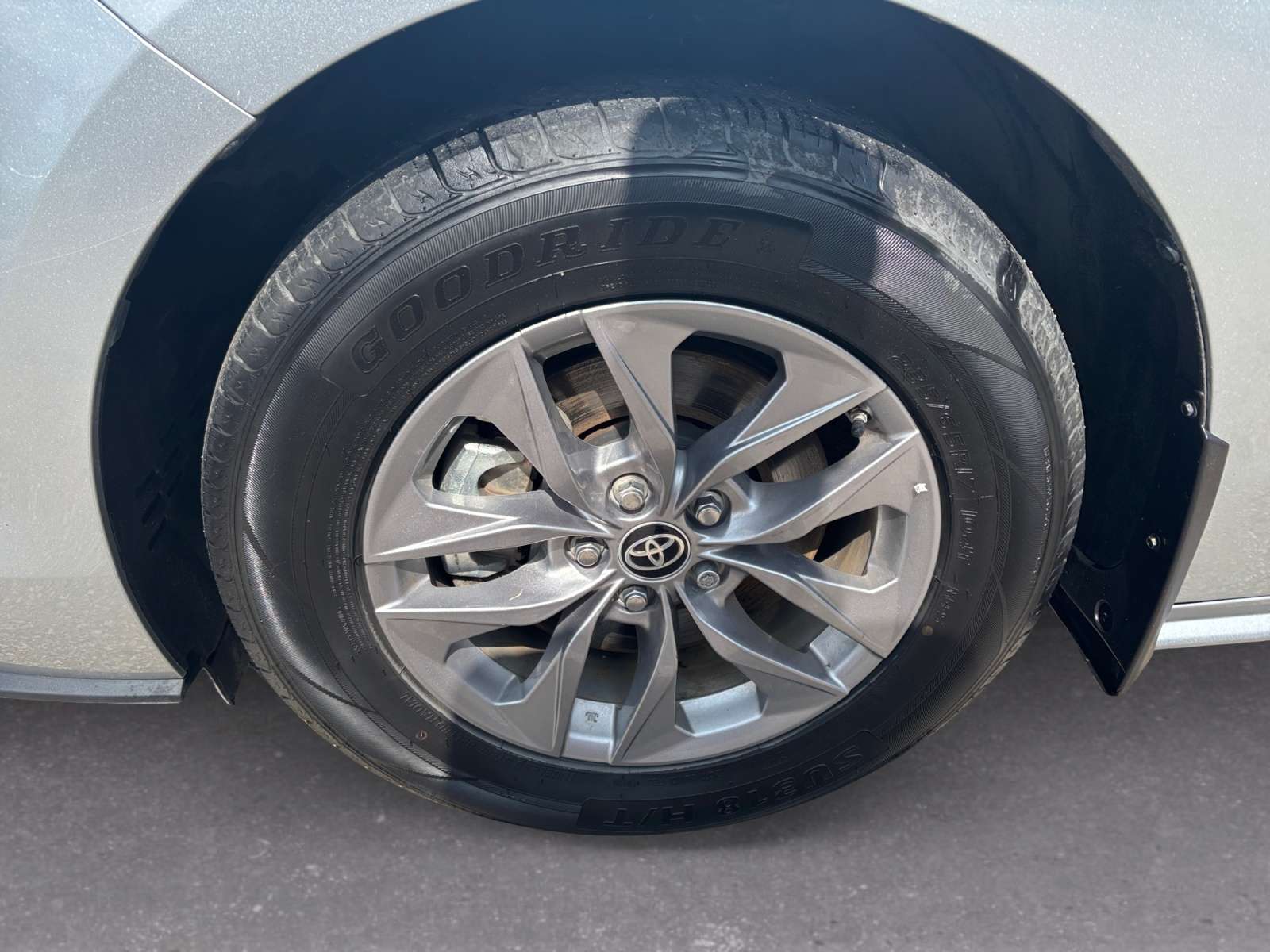 used 2024 Toyota Sienna car, priced at $52,464