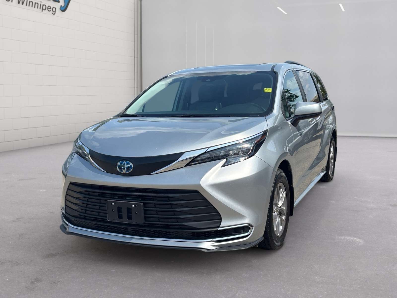 used 2024 Toyota Sienna car, priced at $49,888