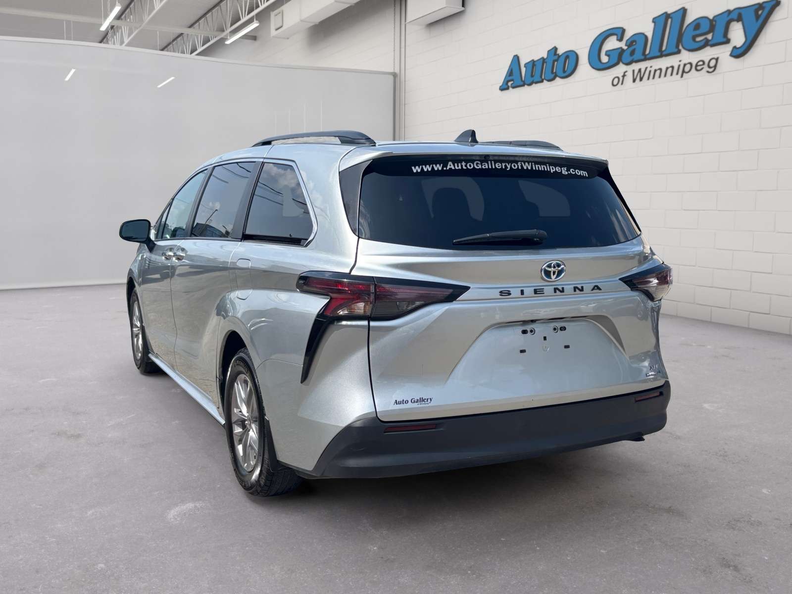 used 2024 Toyota Sienna car, priced at $52,464