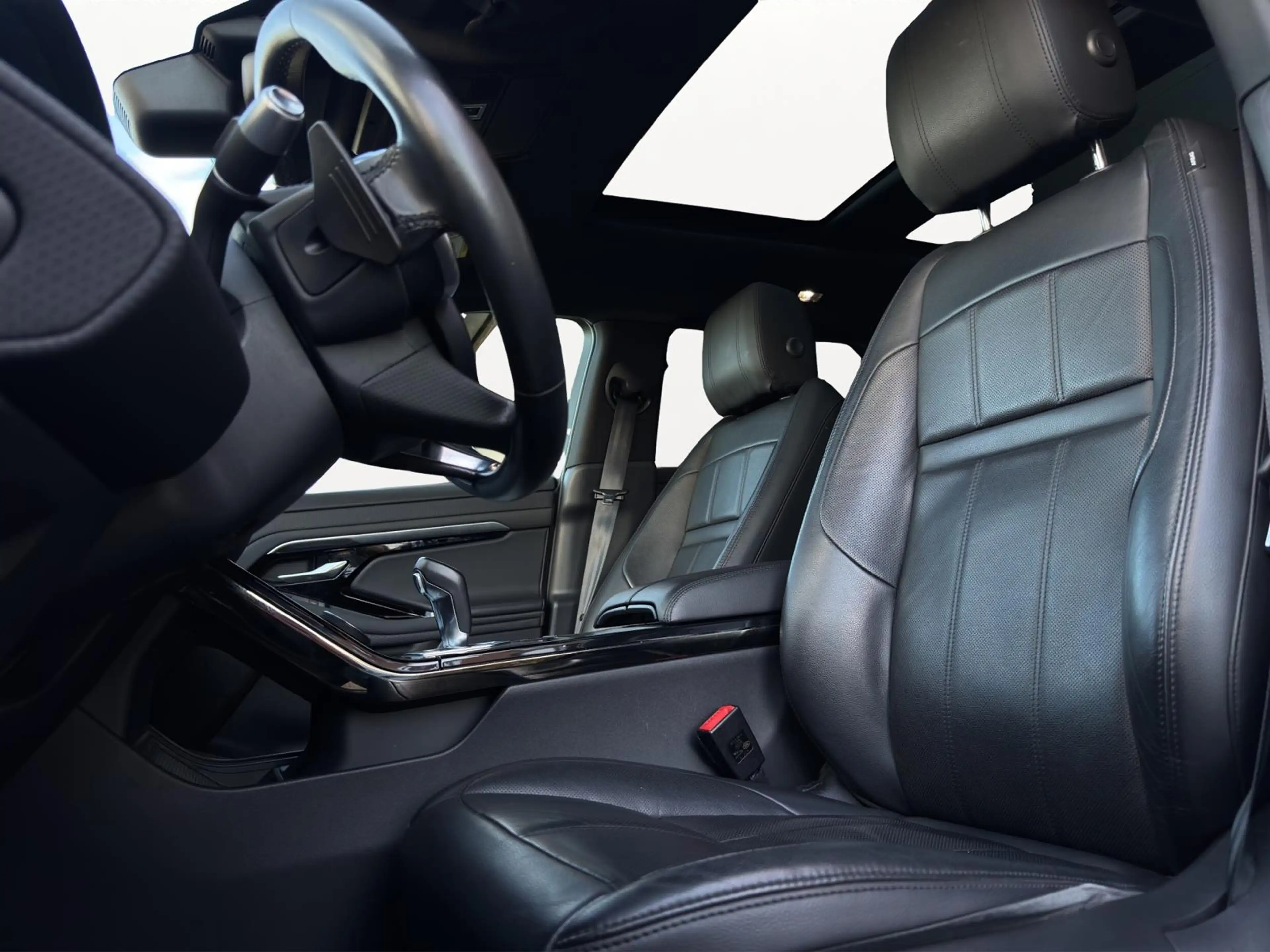 Land Rover Range Rover Evoque 2.0 P200 AWD R-Dynamic S Pano Meridian Camera — photo 10