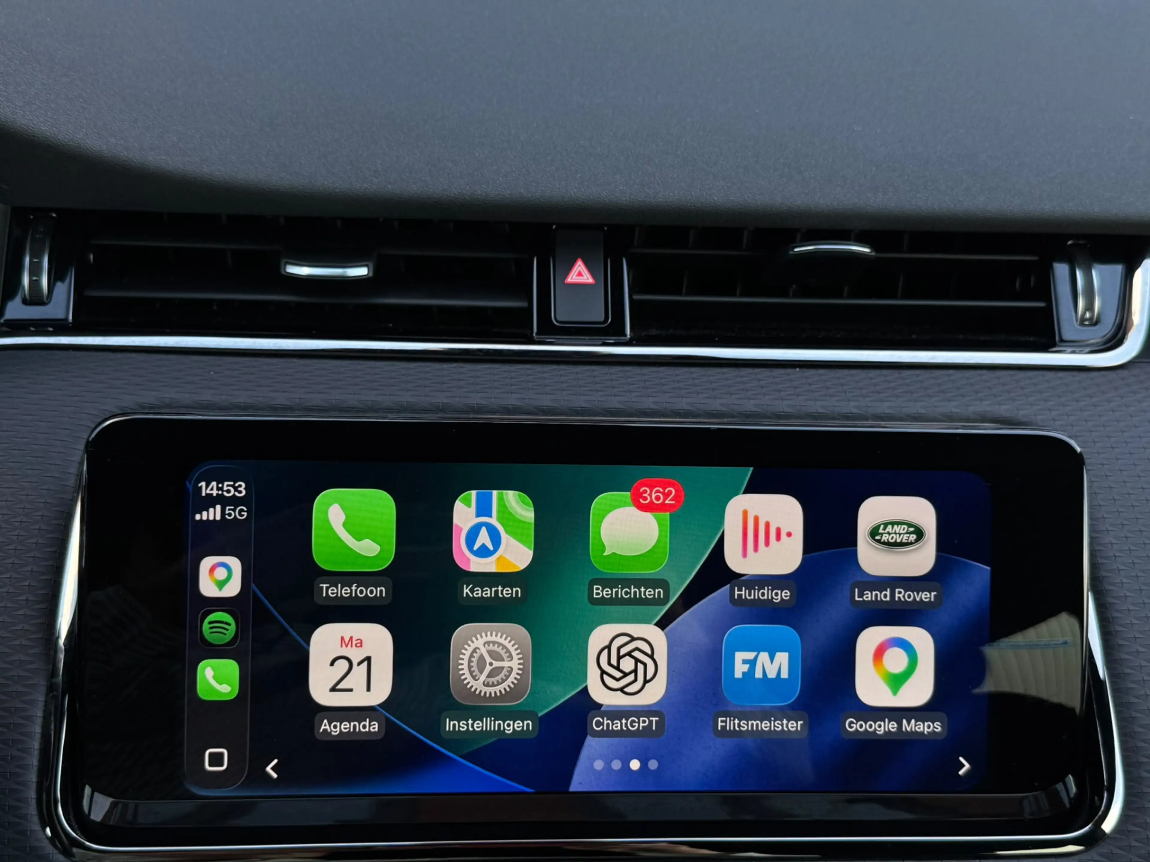 Land Rover Range Rover Evoque 2.0 P200 AWD R-Dynamic S Pano Meridian Camera — photo 25