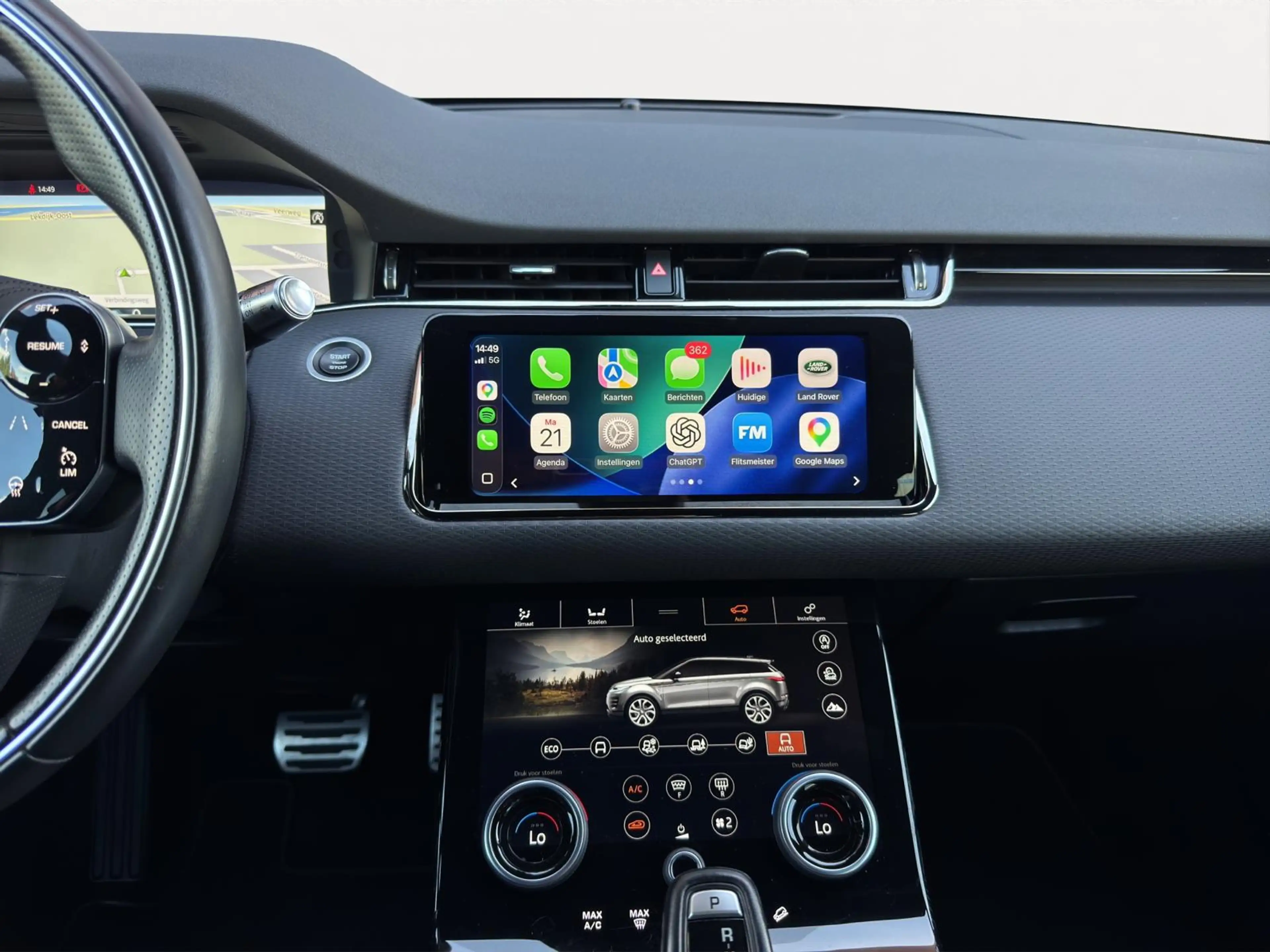 Land Rover Range Rover Evoque 2.0 P200 AWD R-Dynamic S Pano Meridian Camera — photo 24