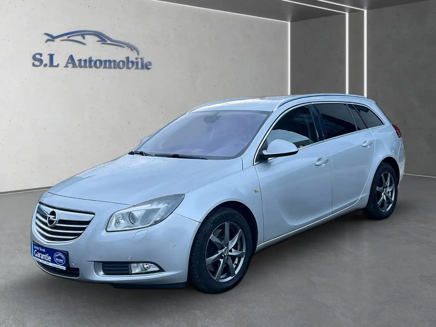 Opel Insignia A Sports Tourer Sport 4x4Wagen Nr.:082 Silber - 2