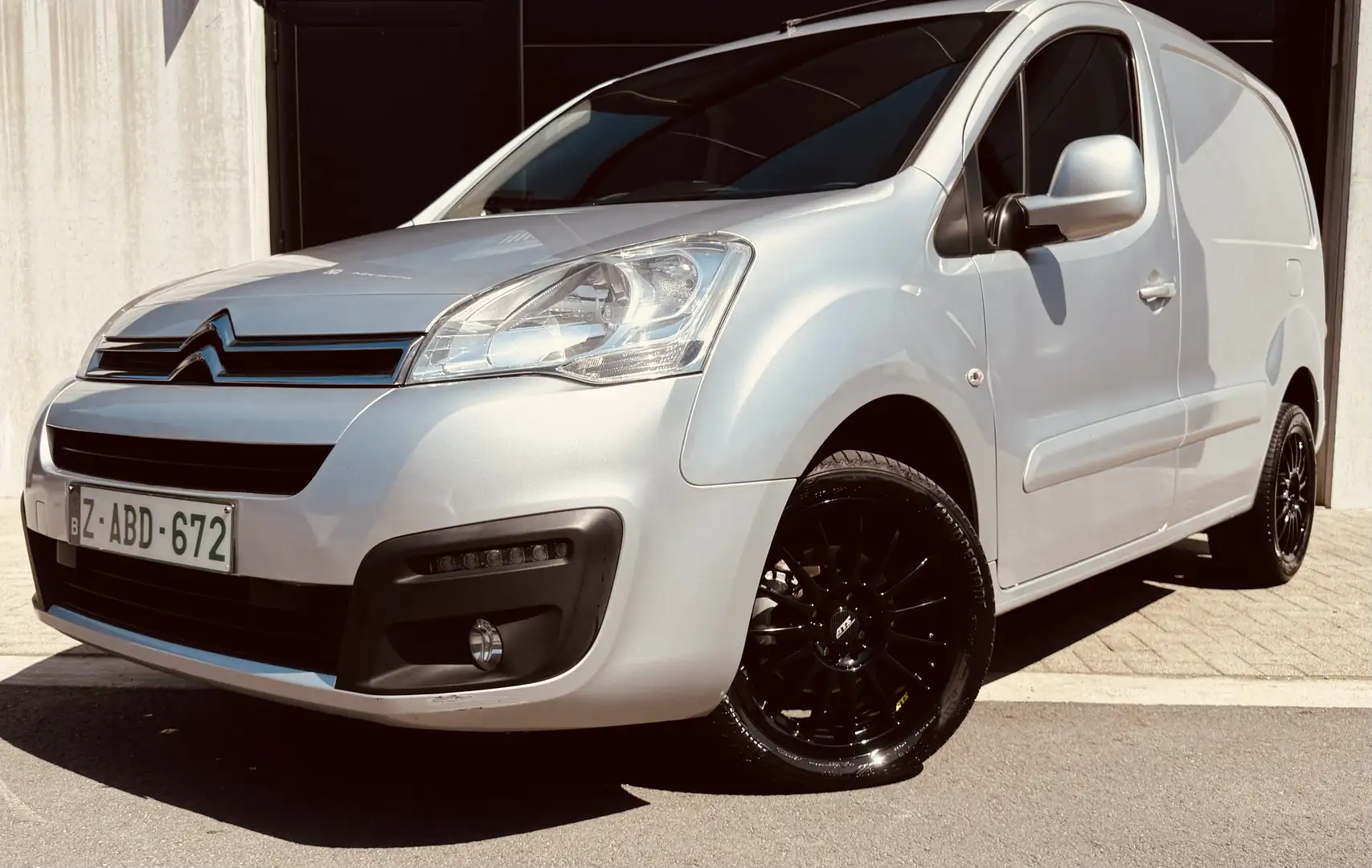 Citroen Berlingo L2 1.6 BlueHDi 100 S&S Transline Solution - 2