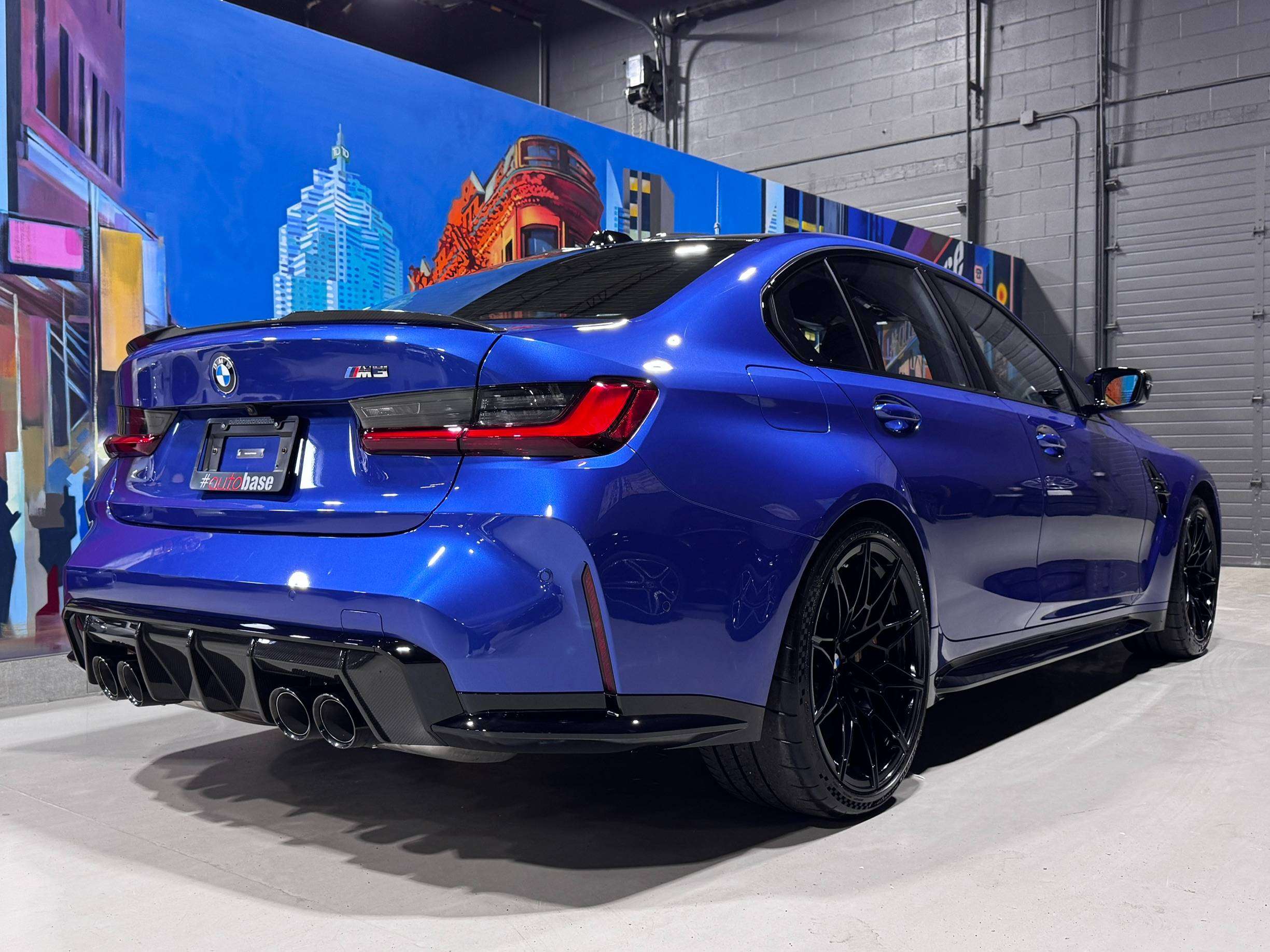 2026 BMW M3 M CARBON PKG GOLD M CARBON CERAMIC 6 SPEED! — снимка 1