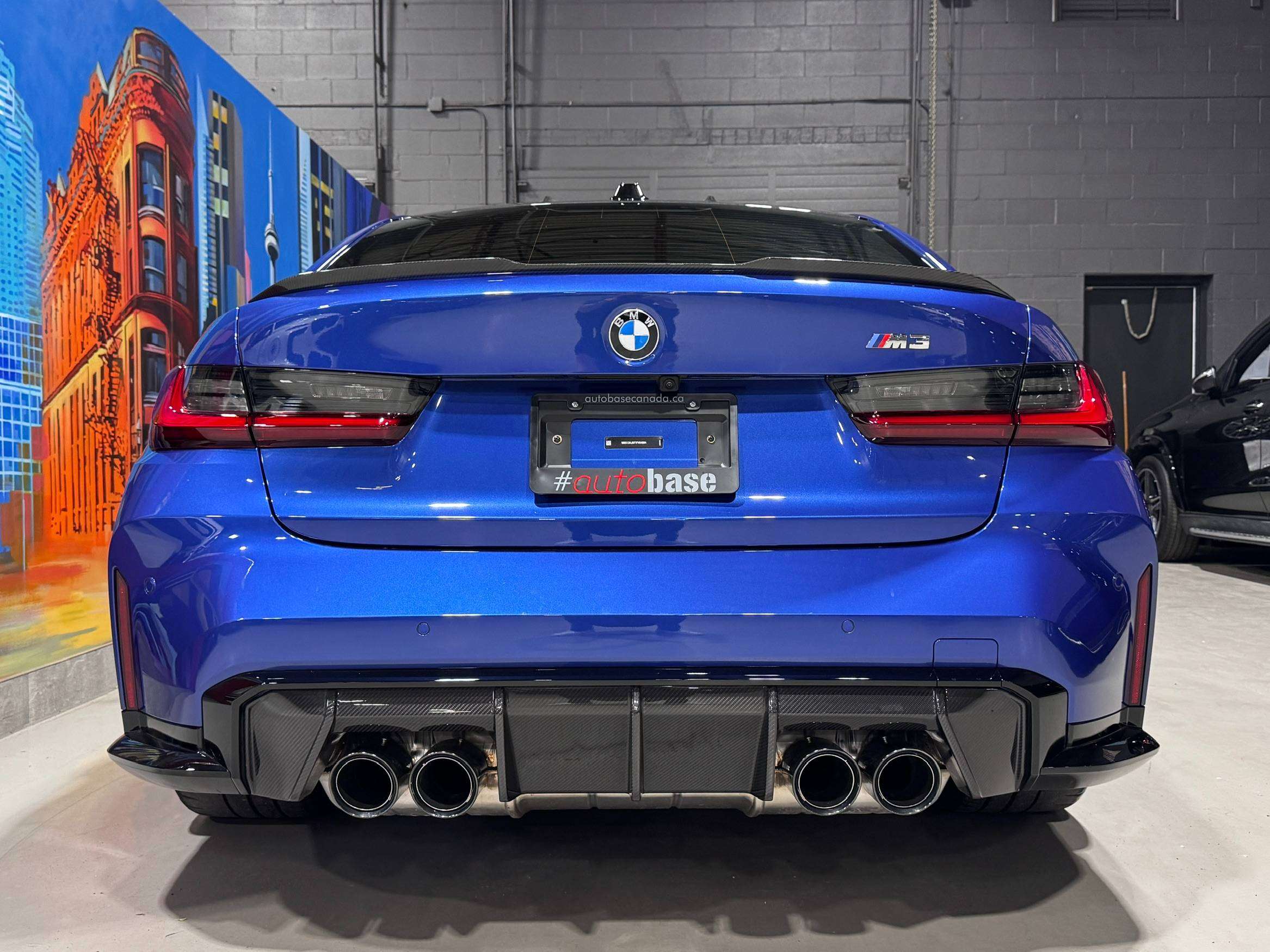 2026 BMW M3 M CARBON PKG GOLD M CARBON CERAMIC 6 SPEED! — снимка 1